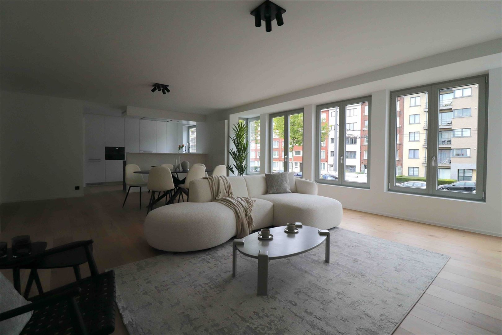 Top notch appartement met terras aan Boekenbergpark foto 5