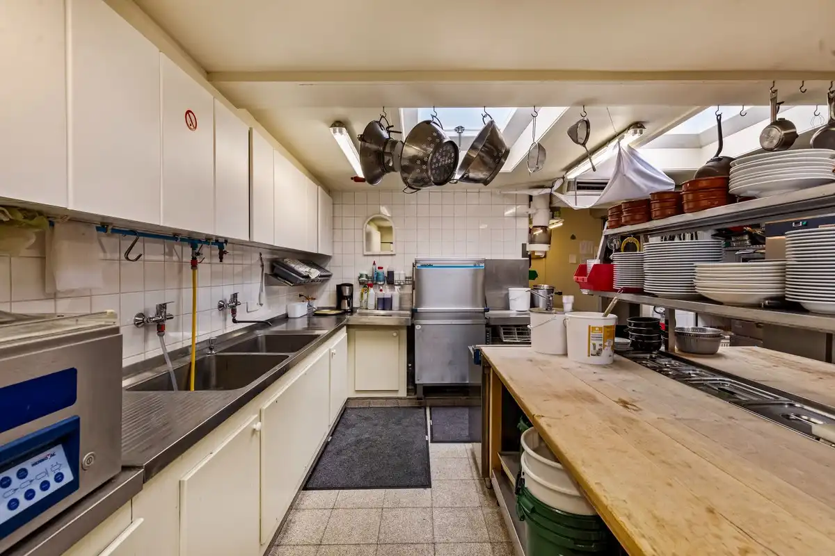 HANDELSPAND + STUDIO + APPARTEMENT te ZEEBRUGGE foto 18