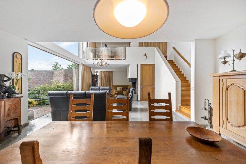 Instapklare architecturale woning met prachtige tuin en uitstekende ligging foto 10
