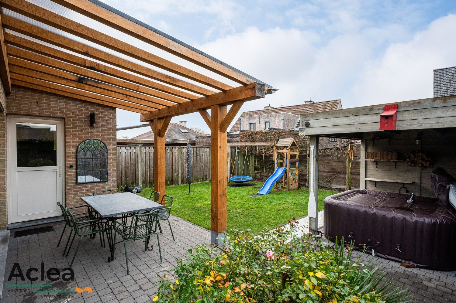 Instapklare koppelwoning met 3 slpks in een rustige wijk foto 27