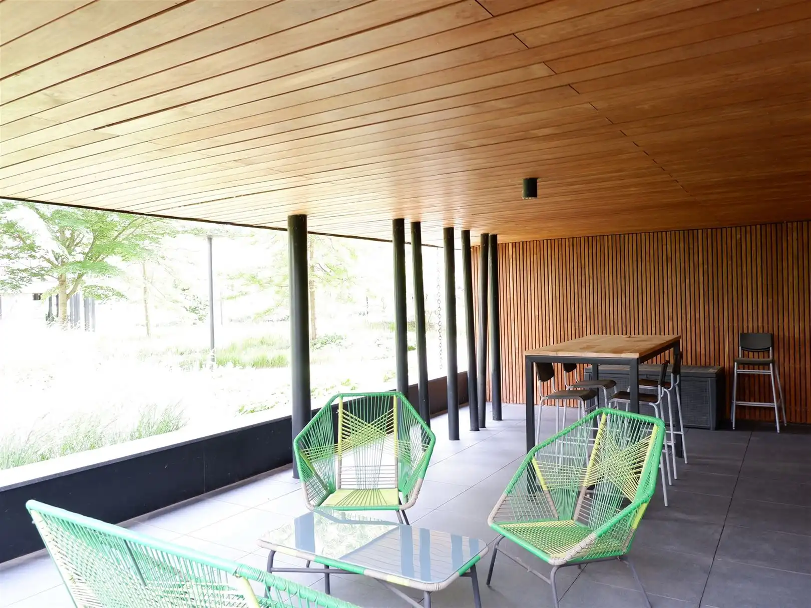 Luxe nieuwbouw-appartement met 1 slpk en staanplaats in centrum Sint-Truiden. foto 15