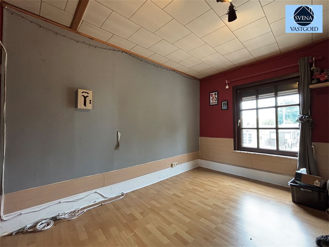 MOOIE WONING MET TUIN EN GARAGE foto 4