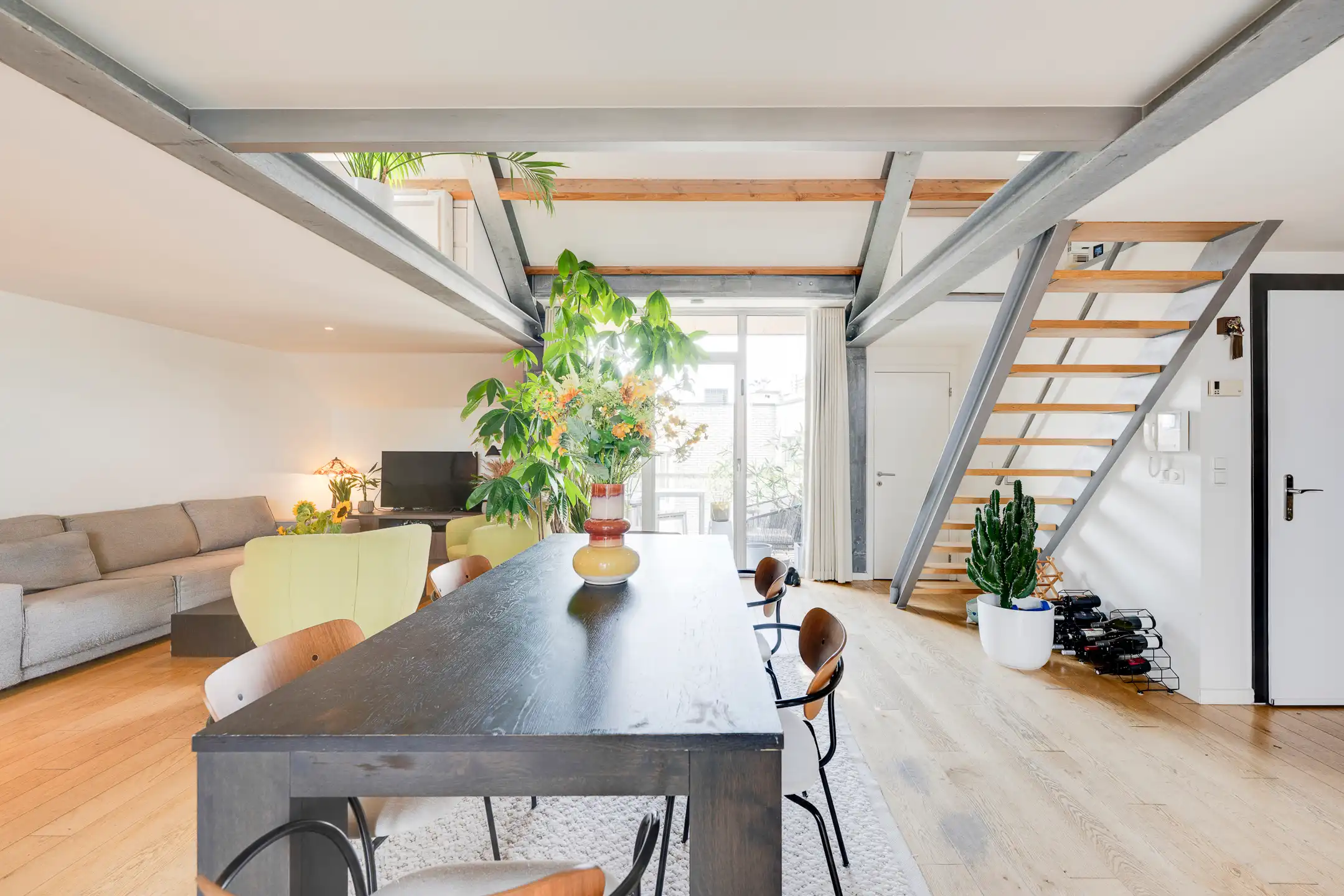 Industriële loft met 2 terrassen op 't Zuid foto 9