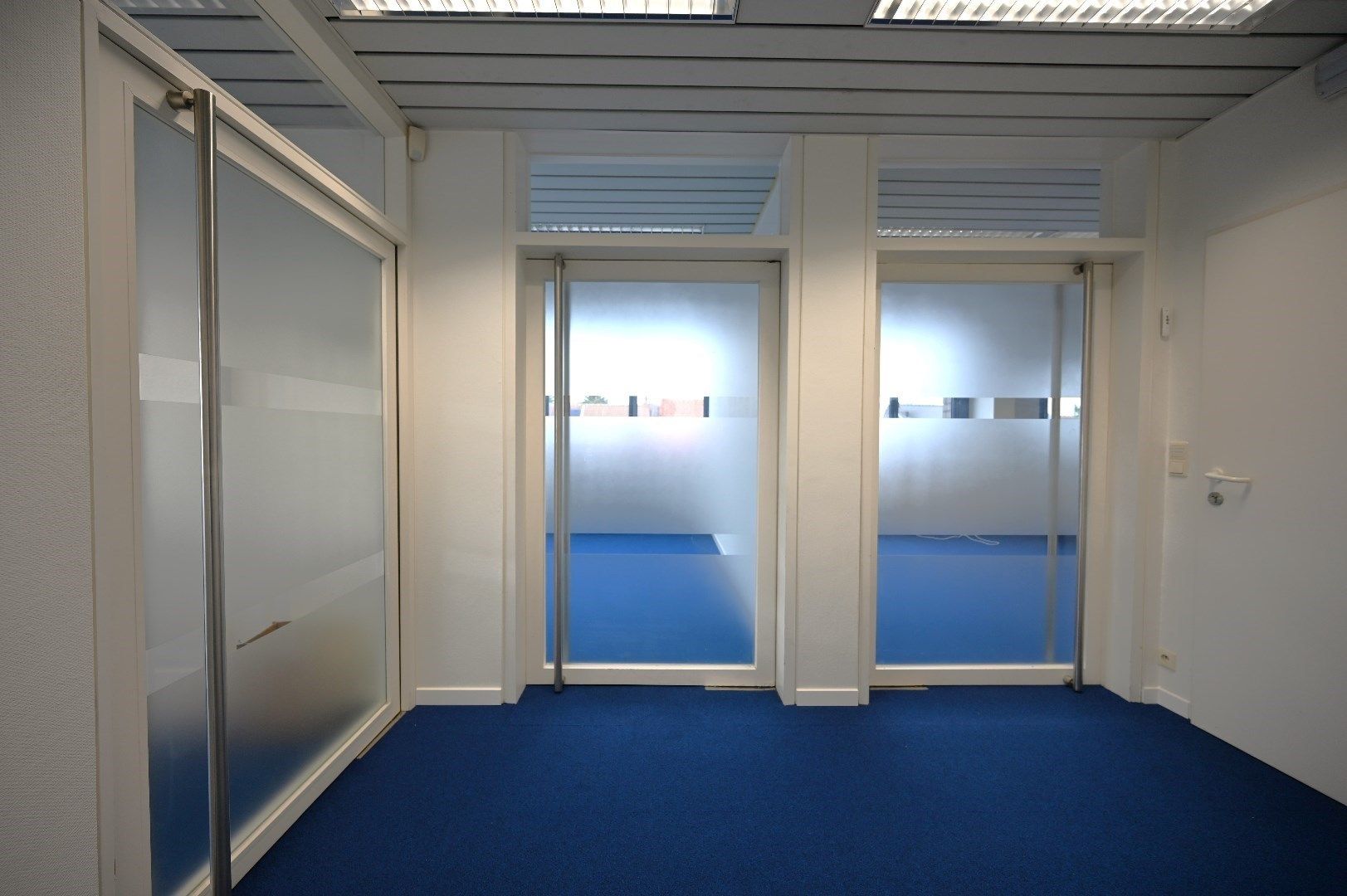 Kantoorverdieping op strategische ligging in Brugse rand foto 3