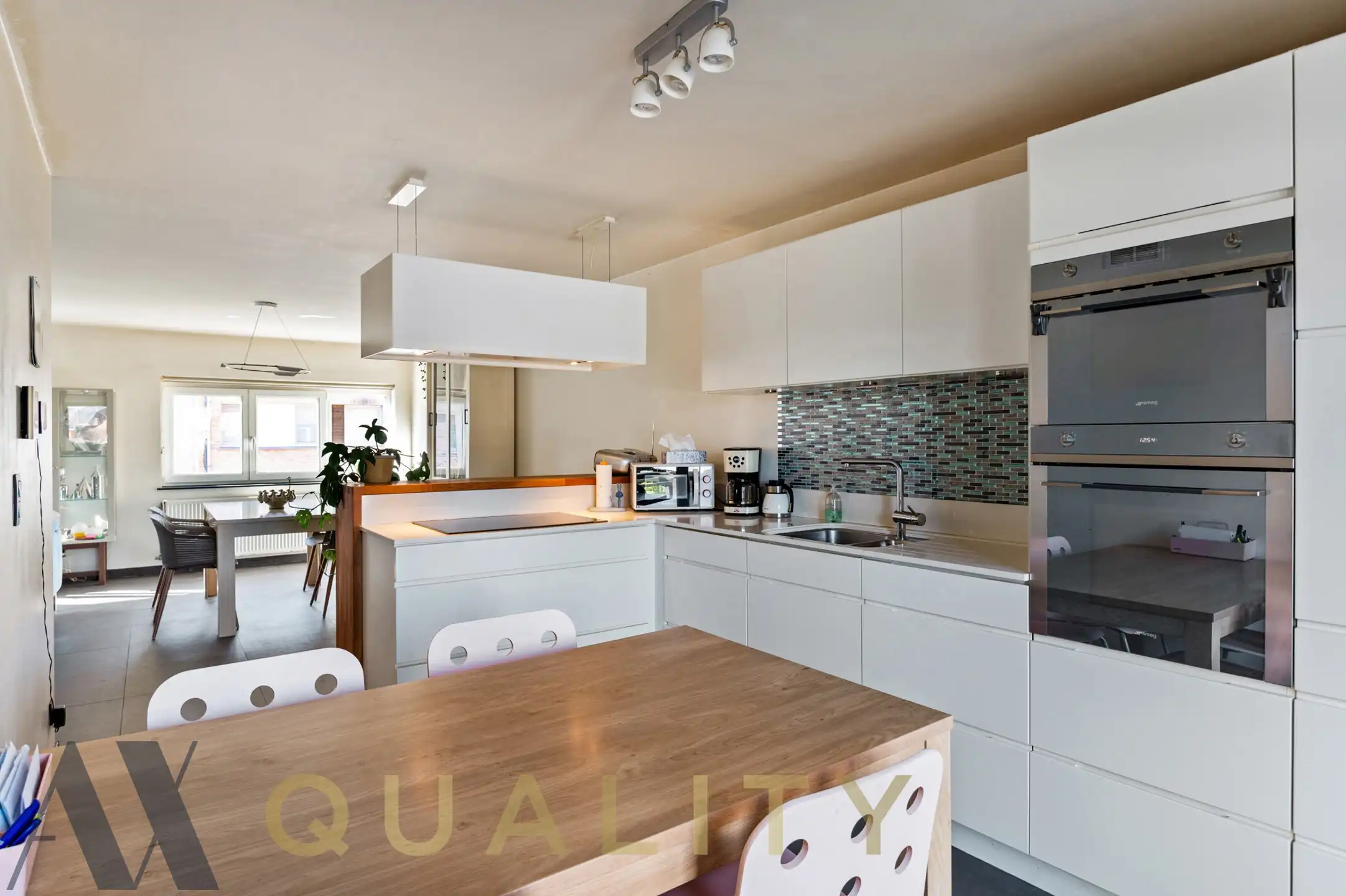 Instapklare Bel-Etage woning met 3 slpk., grote gar. en terras (Moglh. tot 4e kamer op de zolder) foto 21