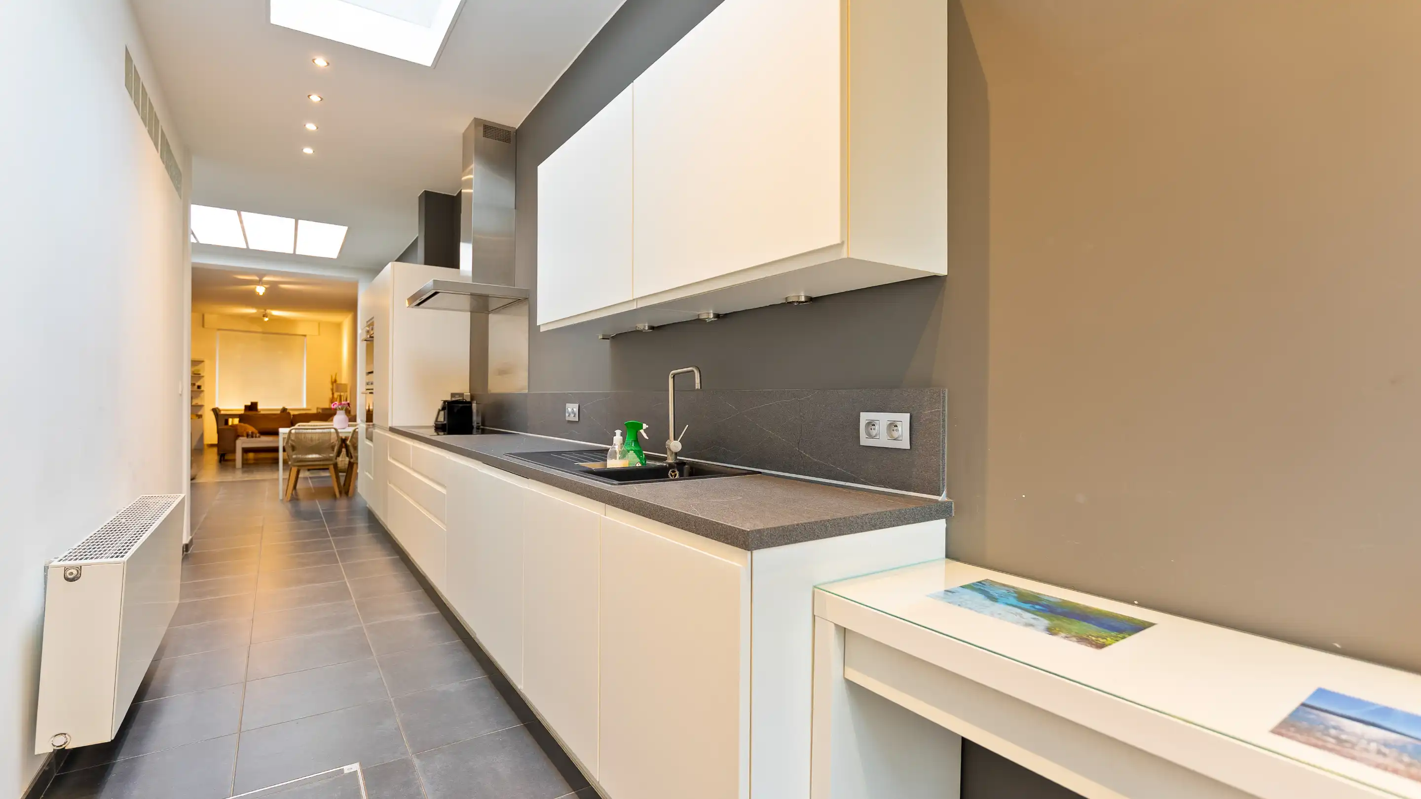 Instapklare woning met 3 slaapkamers en tuin in Menen foto 3