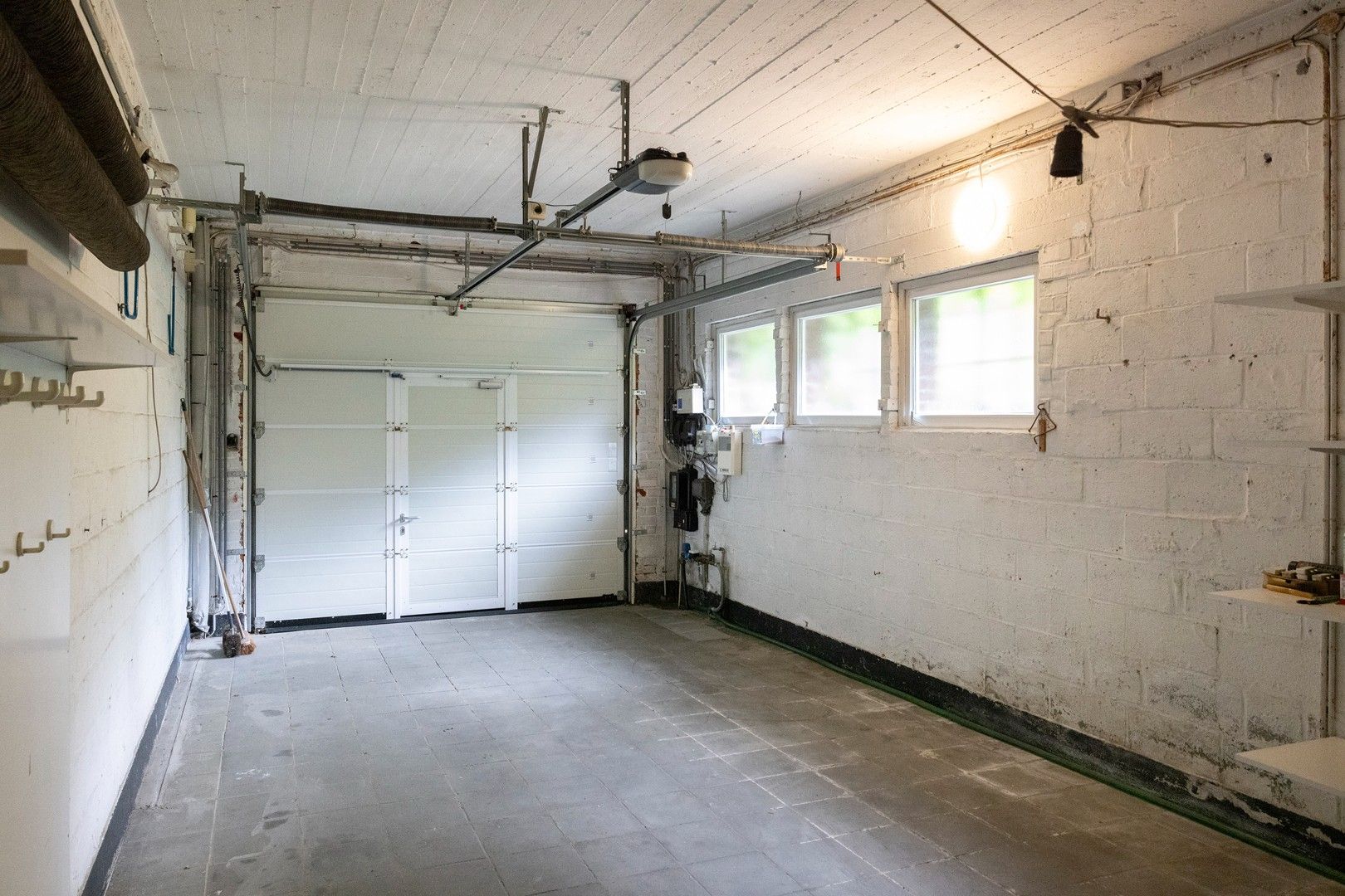Statige villa met 5 slaapkamers en mooie, volwassen tuin. foto 22