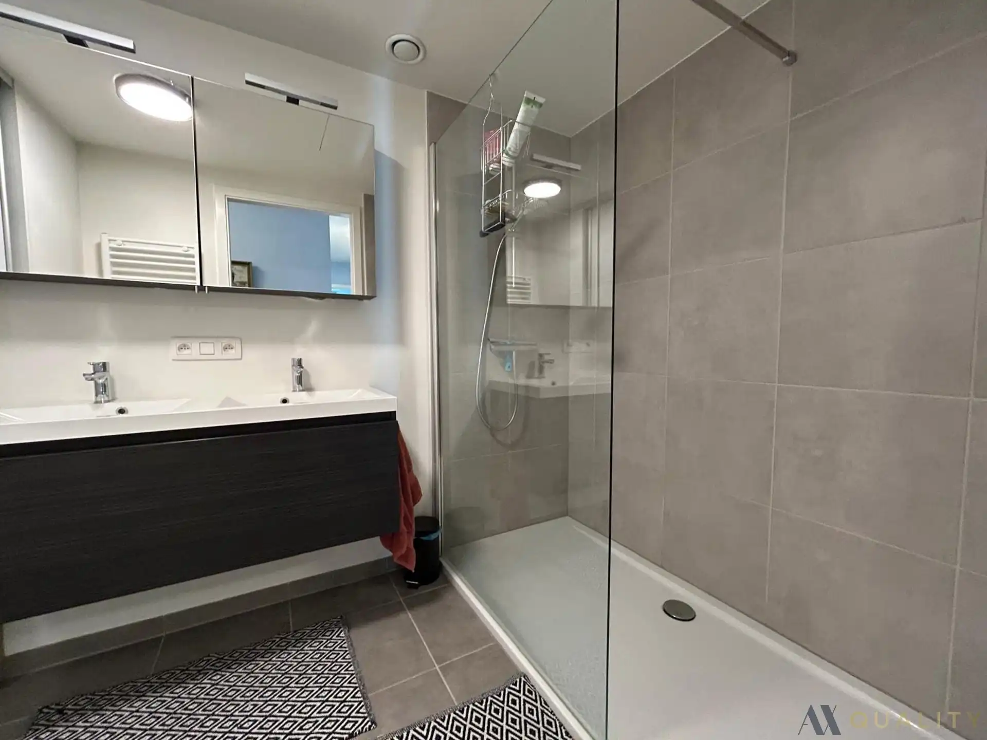 Recent appartement op de eerste verdieping foto 7