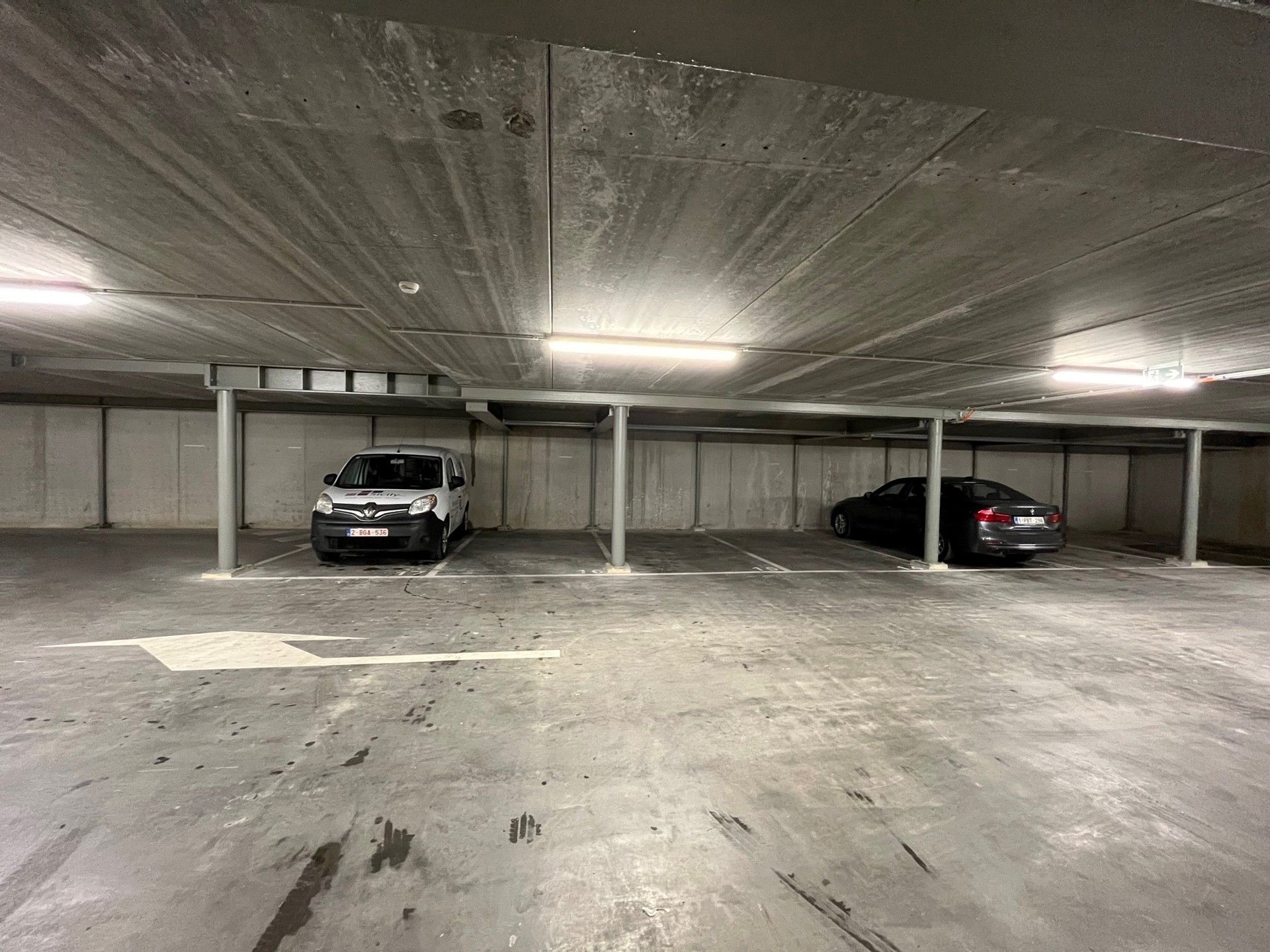 ONDERGRONDSE NIEUWBOUW-PARKEERPLAATSEN NABIJ DE RING foto 2