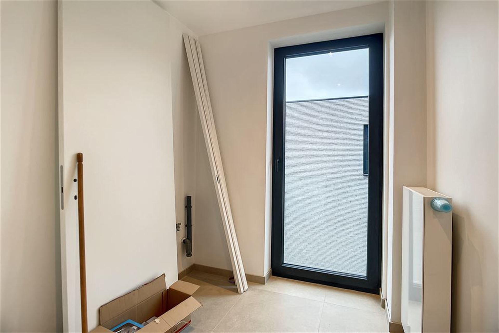 Moderne villa met 5 slaapkamers foto 22