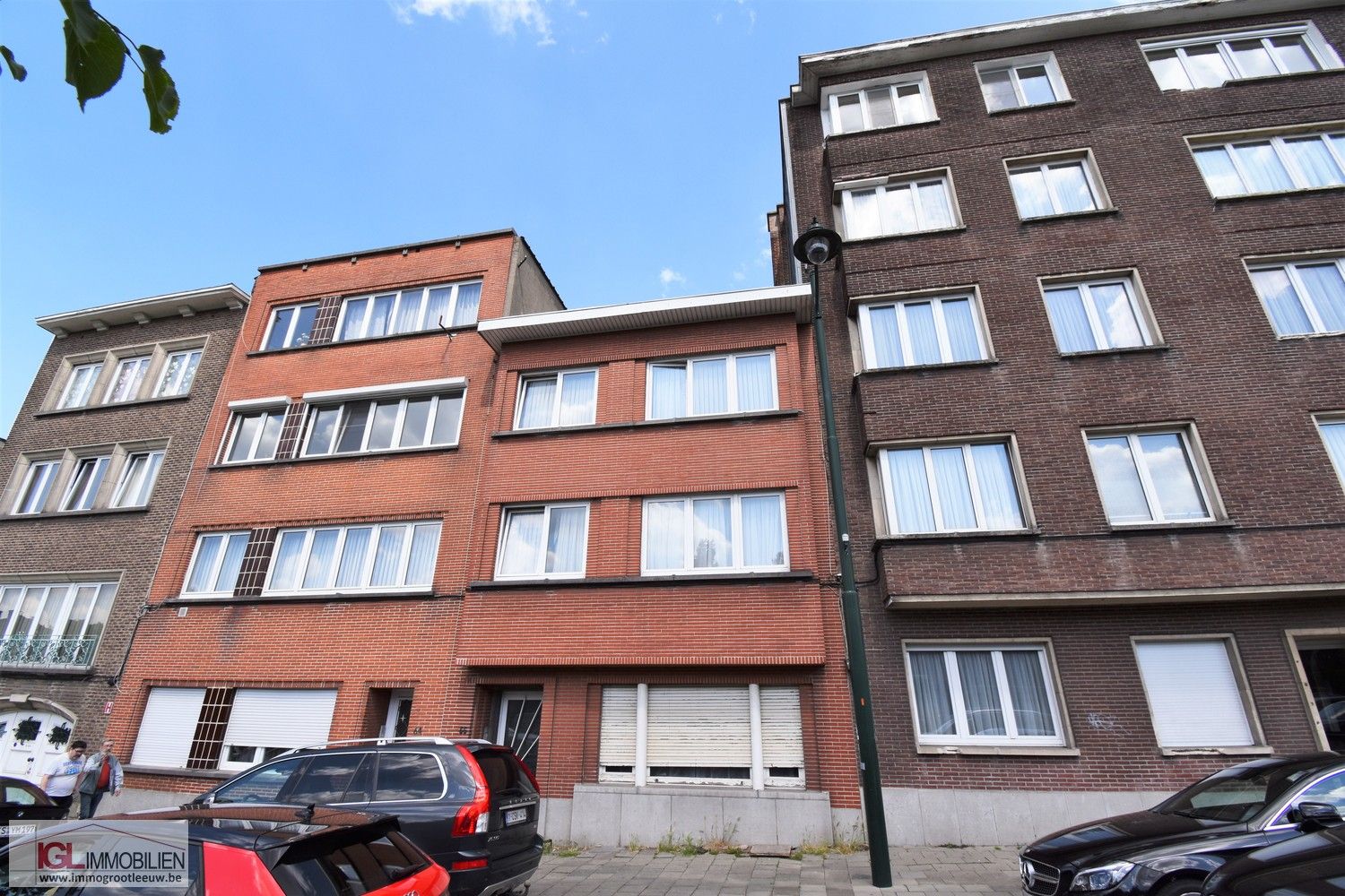 Gelijkvloers appartement met 1 slaapkamer foto {{pictureIndex}}
