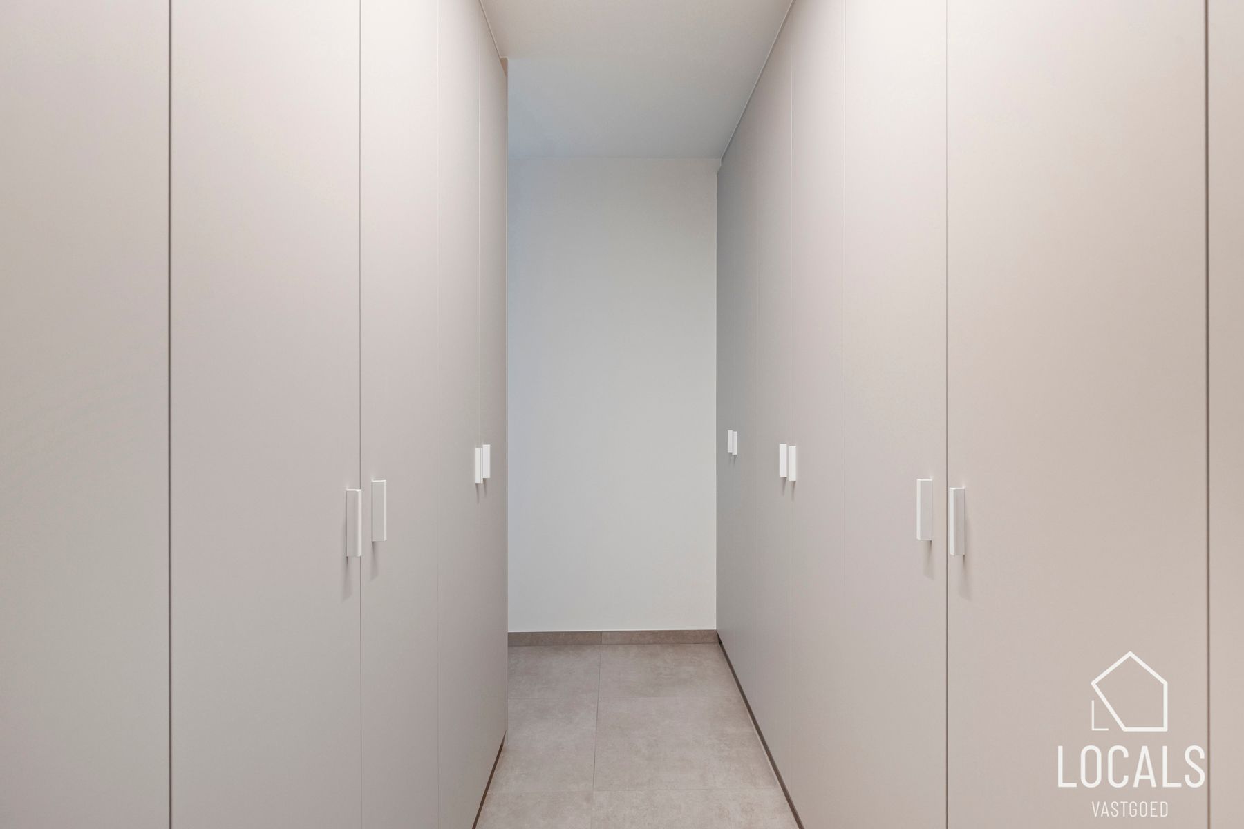 Nieuwbouw appartement met autostaanplaats in centrum Ninove foto 16