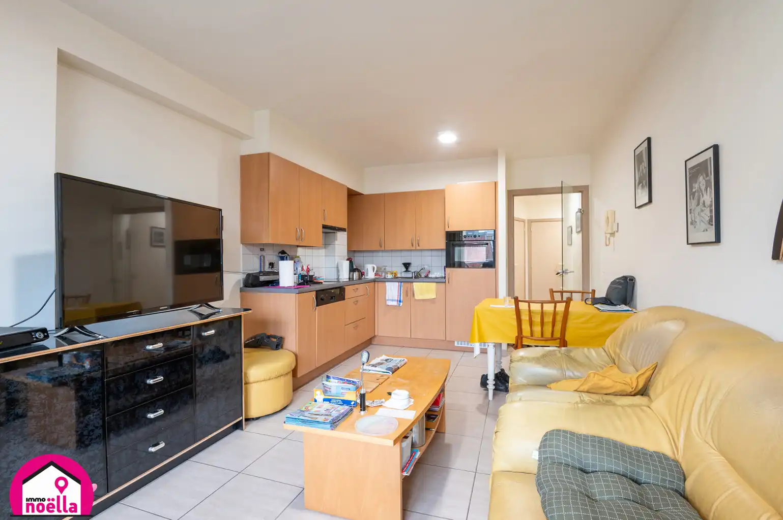 Te koop Westende ,centraal gelegen 2 slaapkamer appartement! foto 8