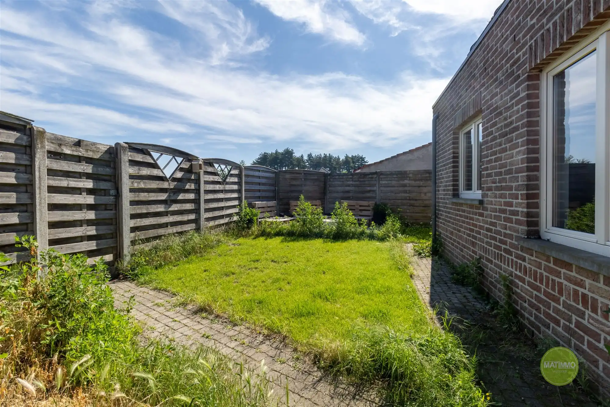 Instapklaar gelijkvloers appartement met autostaanplaats  foto 10