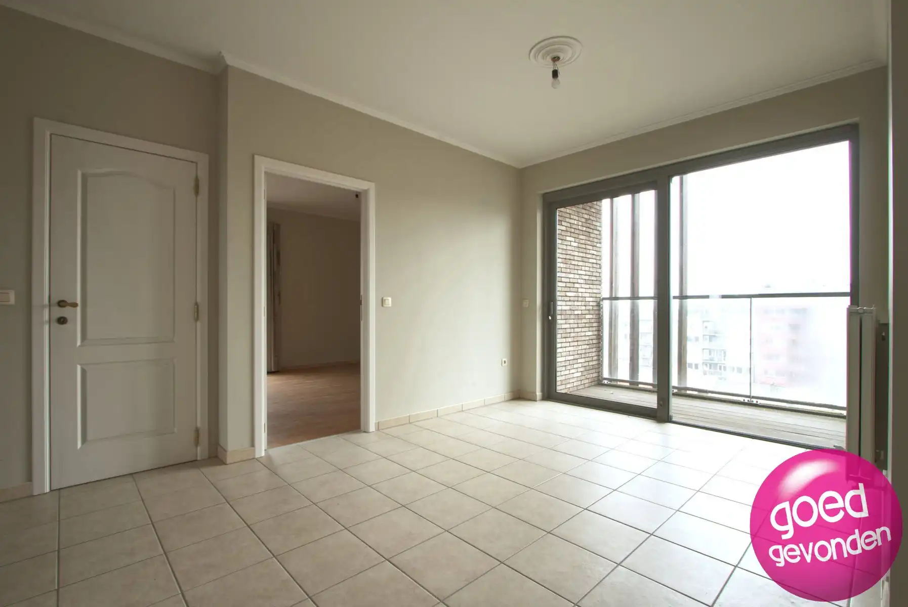 APP 300 m² - 3 SLK - 2 LIVINGS - 2 BDK - PARKING - LIFT foto 23