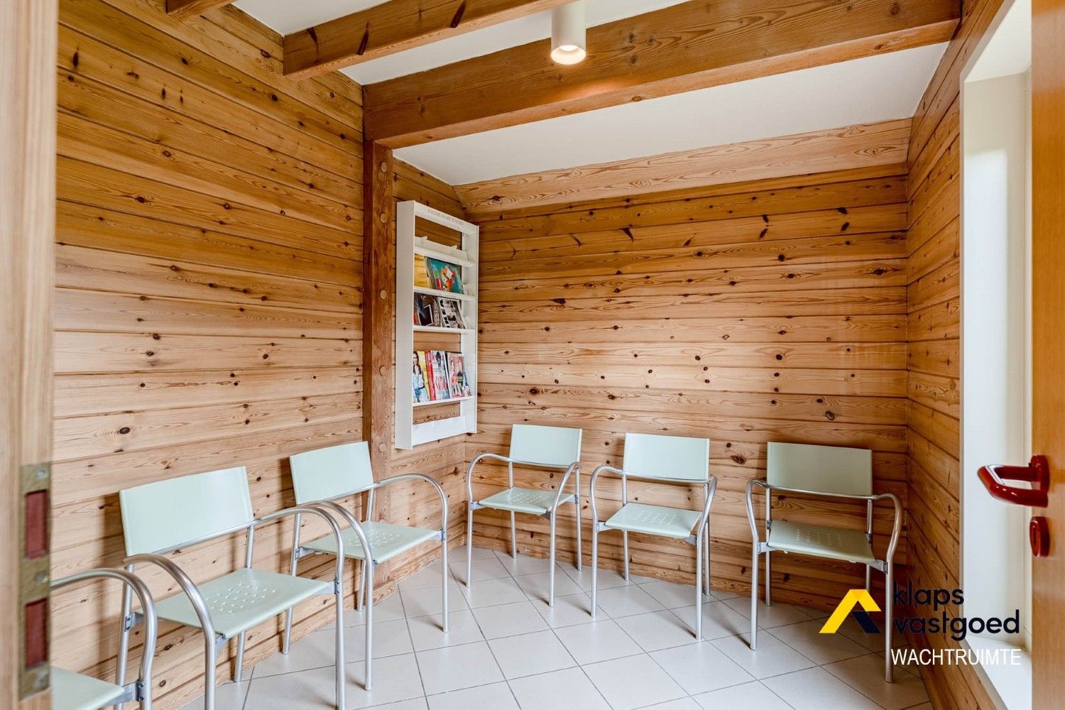 WONING MET PRAKTIJKRUIMTE EN PARKTUIN OP 21 ARE foto 22
