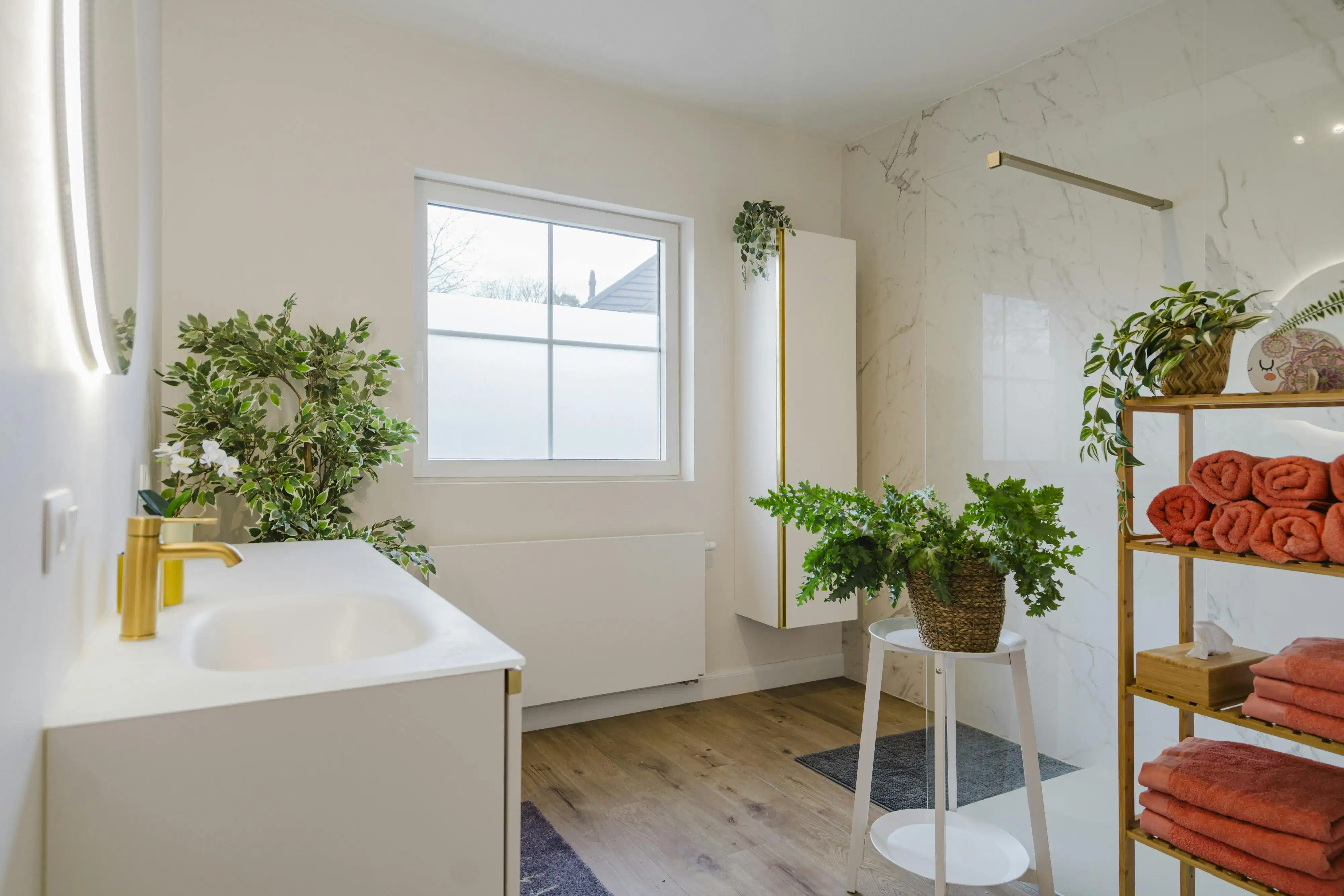 Instapklare halfopen bebouwing met 4 slk op 661m² in Wevelgem! foto 11