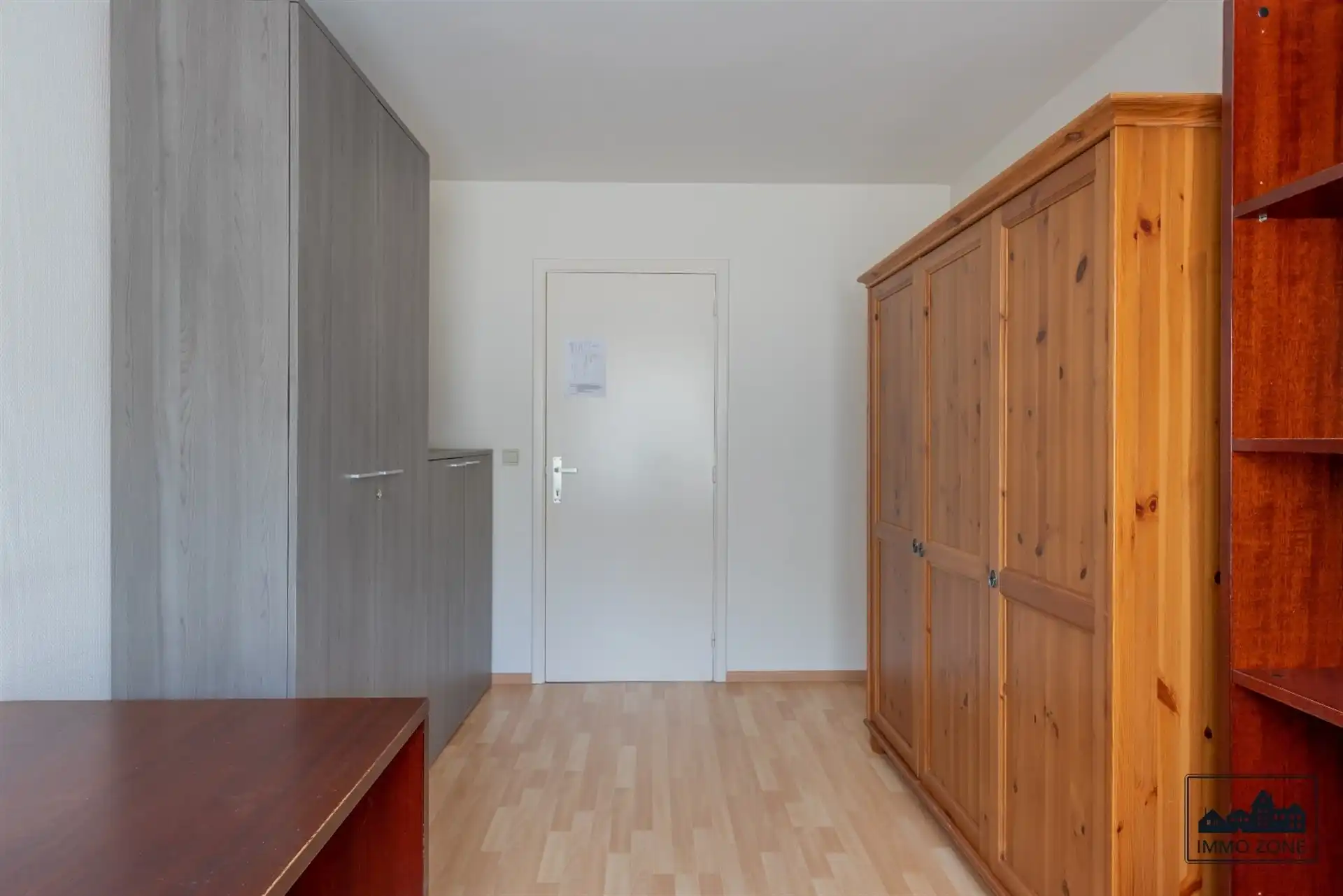 Gunstig gelegen 2 slaapkamer appartement met terras. foto 15