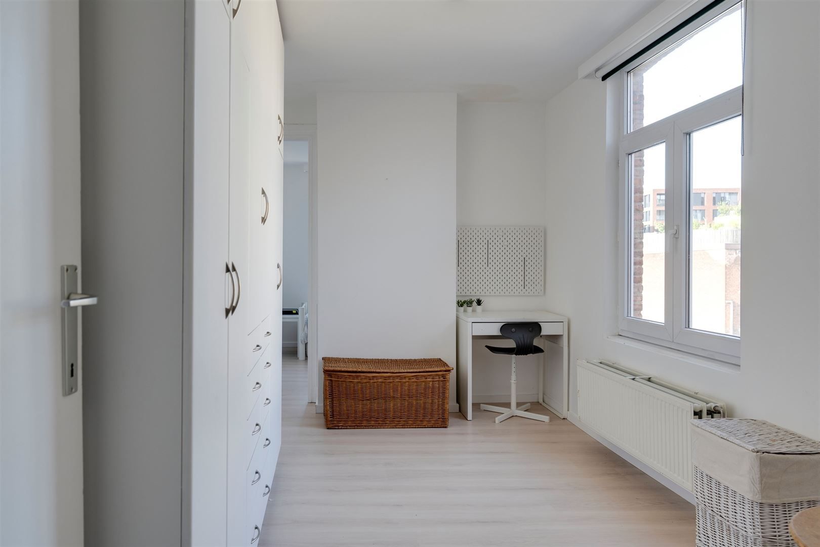 Karaktervolle herenwoning met zee aan ruimte foto 23