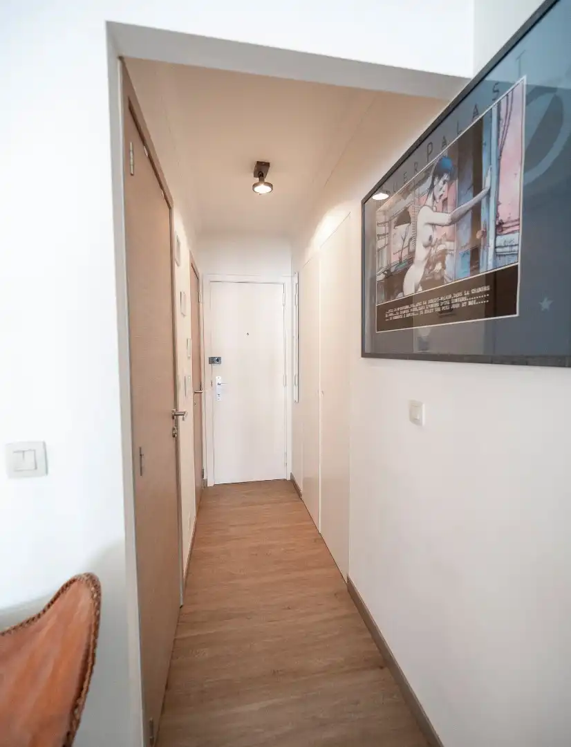 INSTAPKLAAR BEMEUBELD APPARTEMENT IN CENTRUM OOSTENDE foto 11
