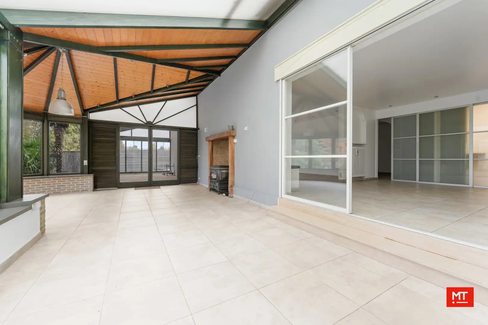 Magazijn (130 m²) en bureelruimte te koop in Dadizele foto 7