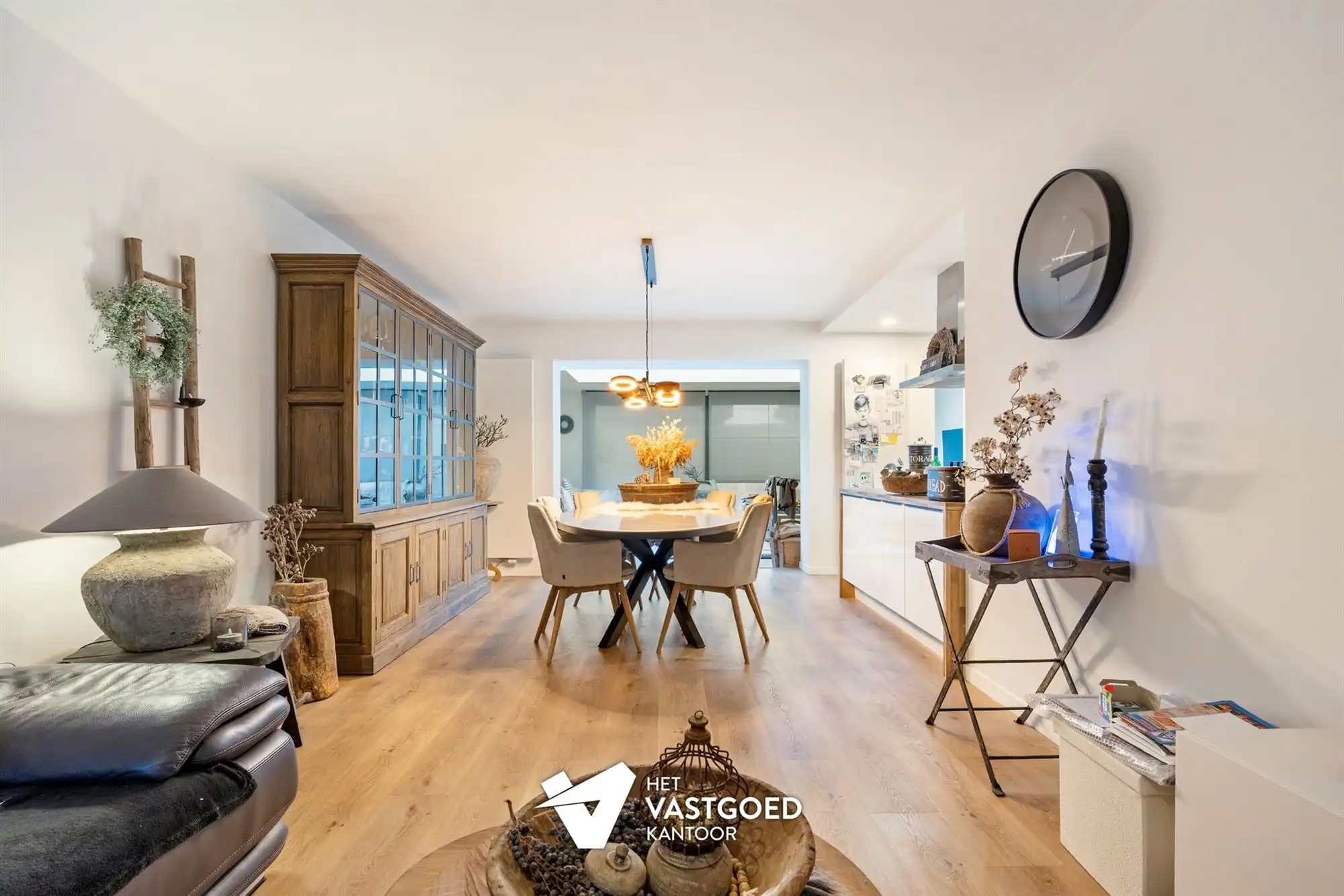 INSTAPKLARE WONING MET 3 SLAAPKAMERS EN TUIN MET TUINKAMER TE ZONHOVEN foto 9