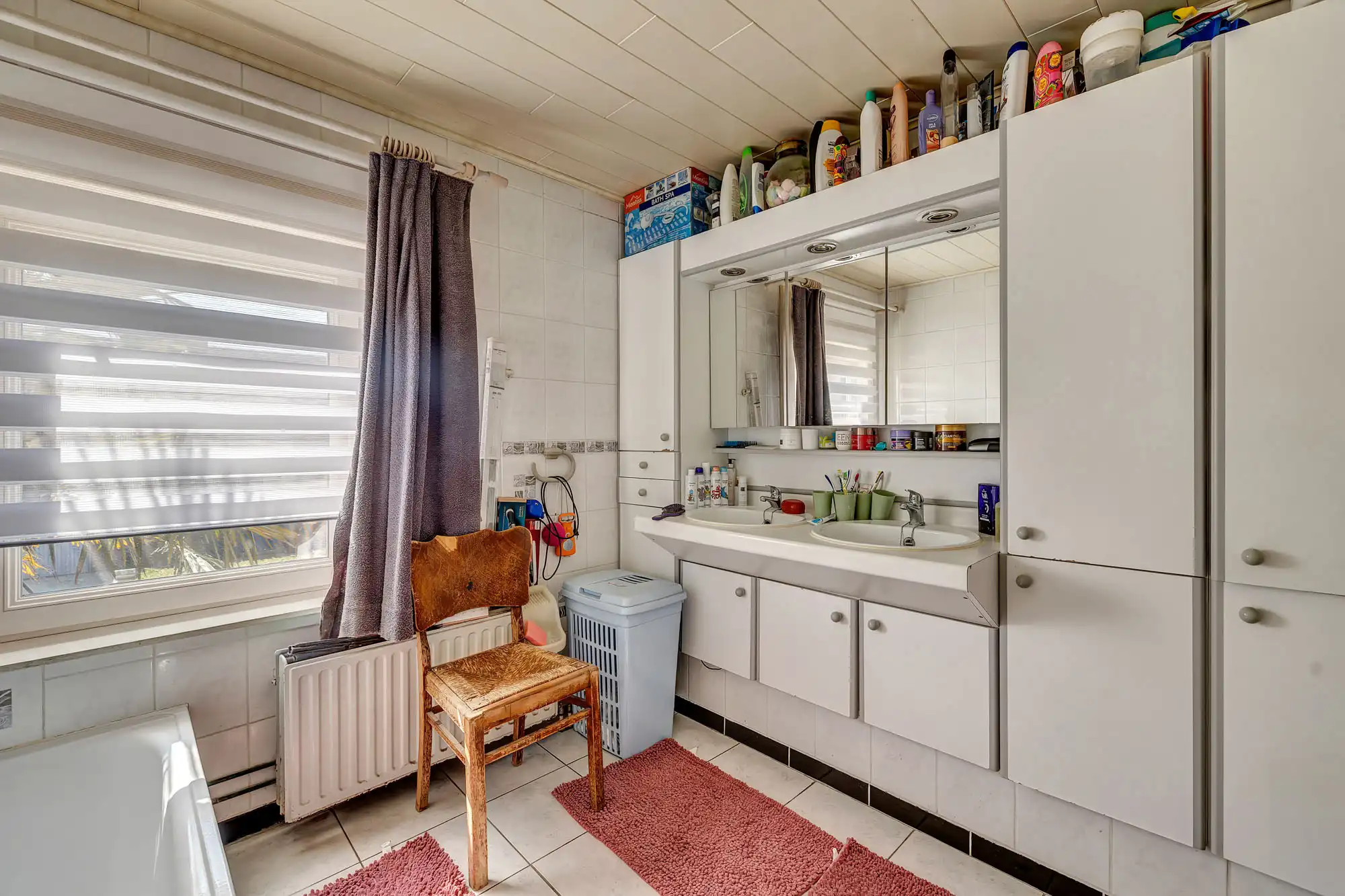 Ruime woning gelegen nabij centrum Geraardsbergen. foto 20