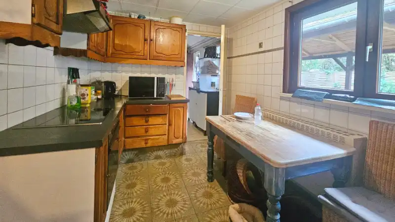 Gelijkvloers landhuis van 89m² op een perceel van 7a89ca foto 6
