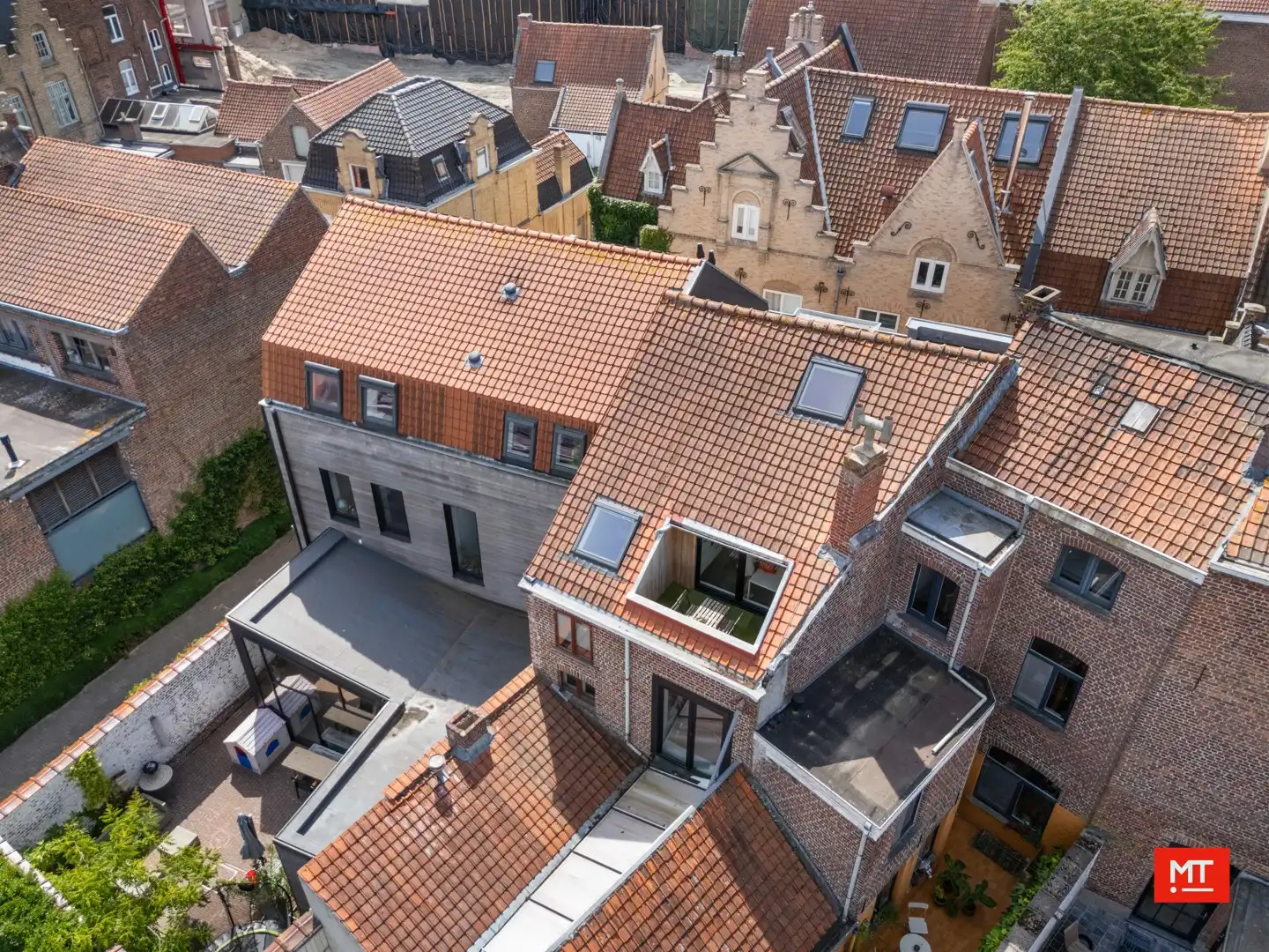 Veelzijdig opbrengsteigendom in het centrum van Ieper foto 35