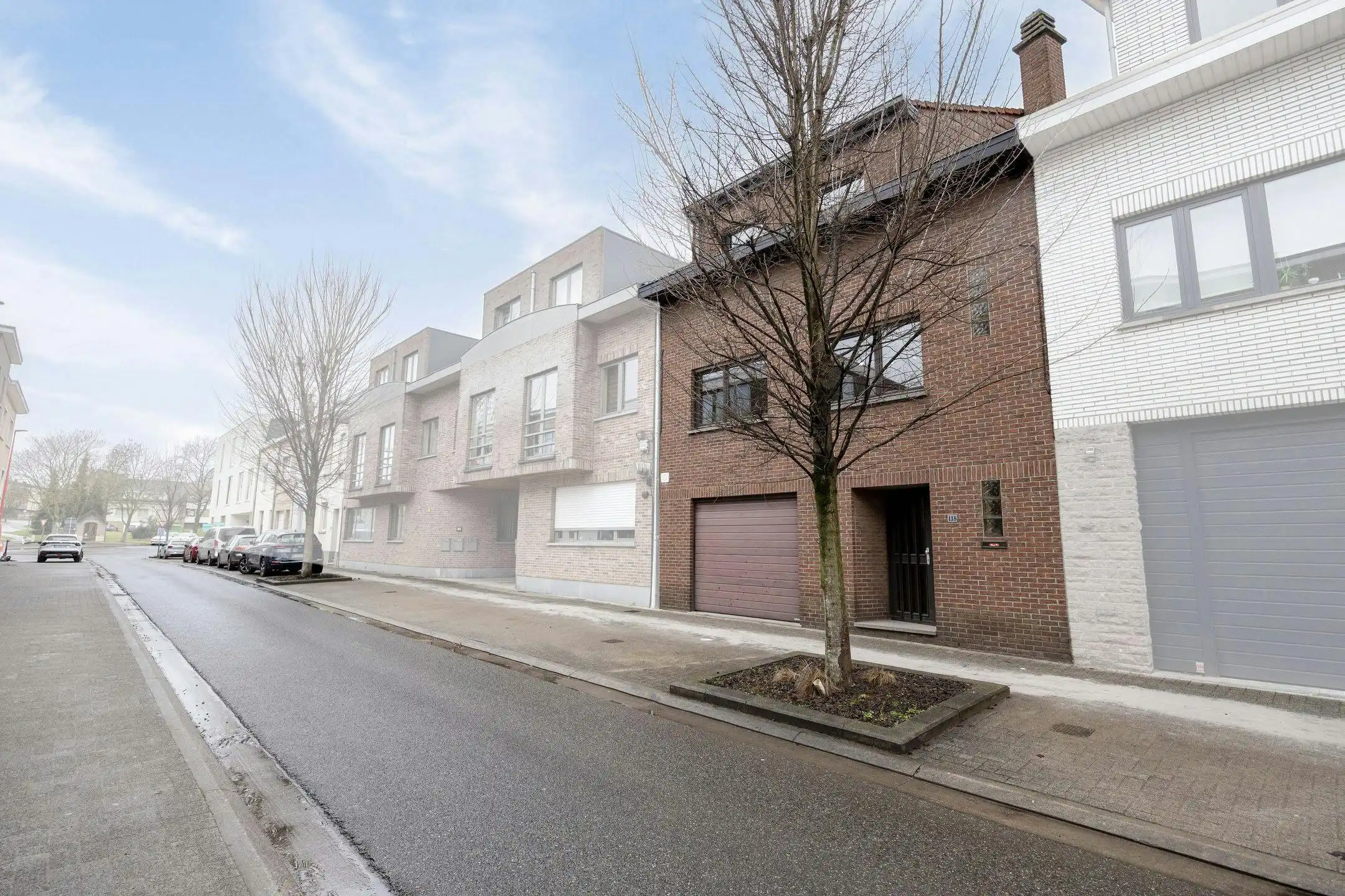 Op te frissen gezinswoning met inpandige garage en tuin op toplocatie in Strombeek! foto 23