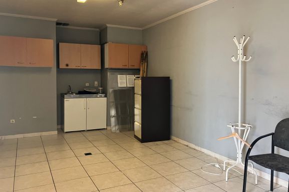 Zichtbare kantoor- of handelsruimte (180m²) in hartje Herentals! foto 6
