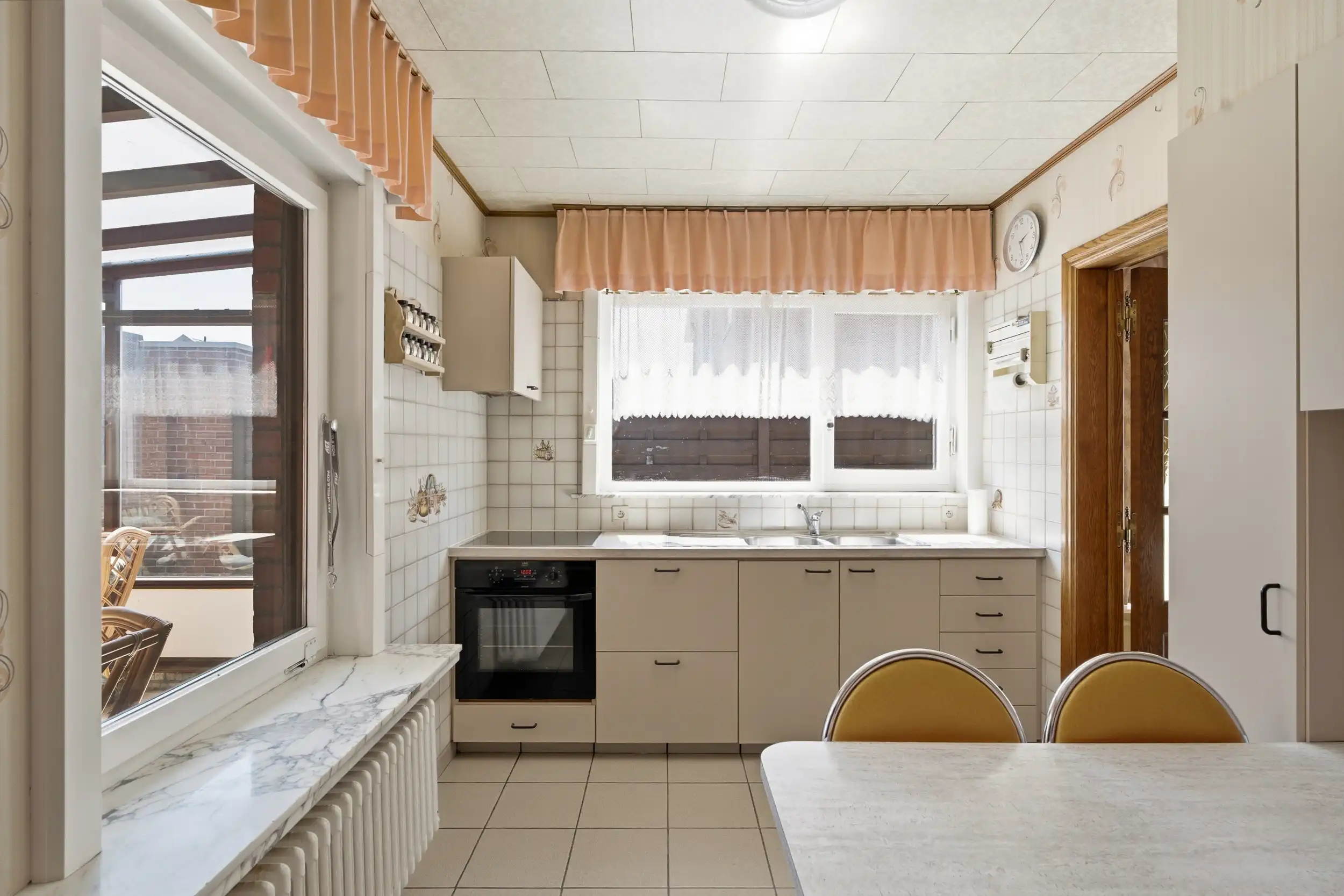 Karaktervolle bungalow op ruim perceel te Deinze foto 6