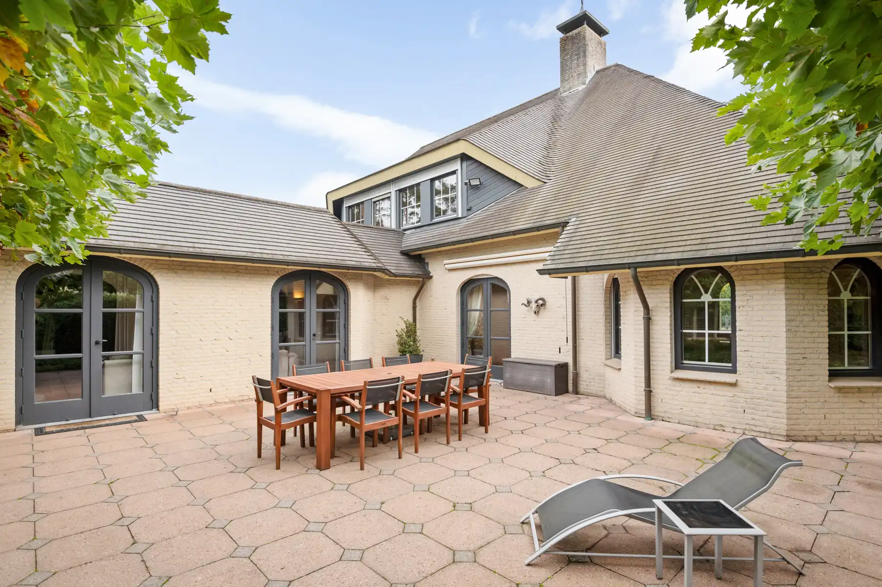 Villa met 5slk en binnenzwembad op 2090m²  foto 31