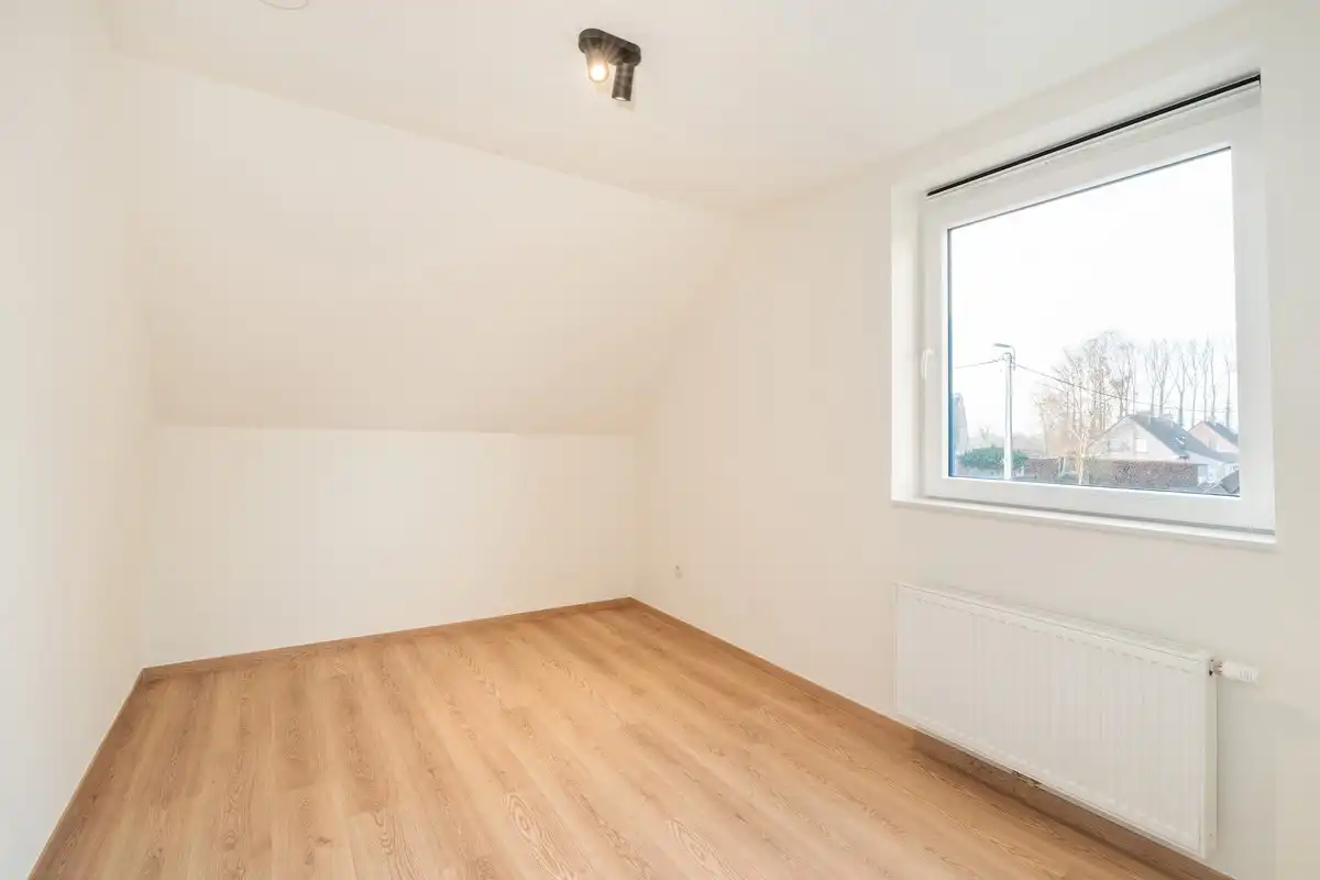 2 nouvelles maisons avec garage à Saint-Léger foto 14