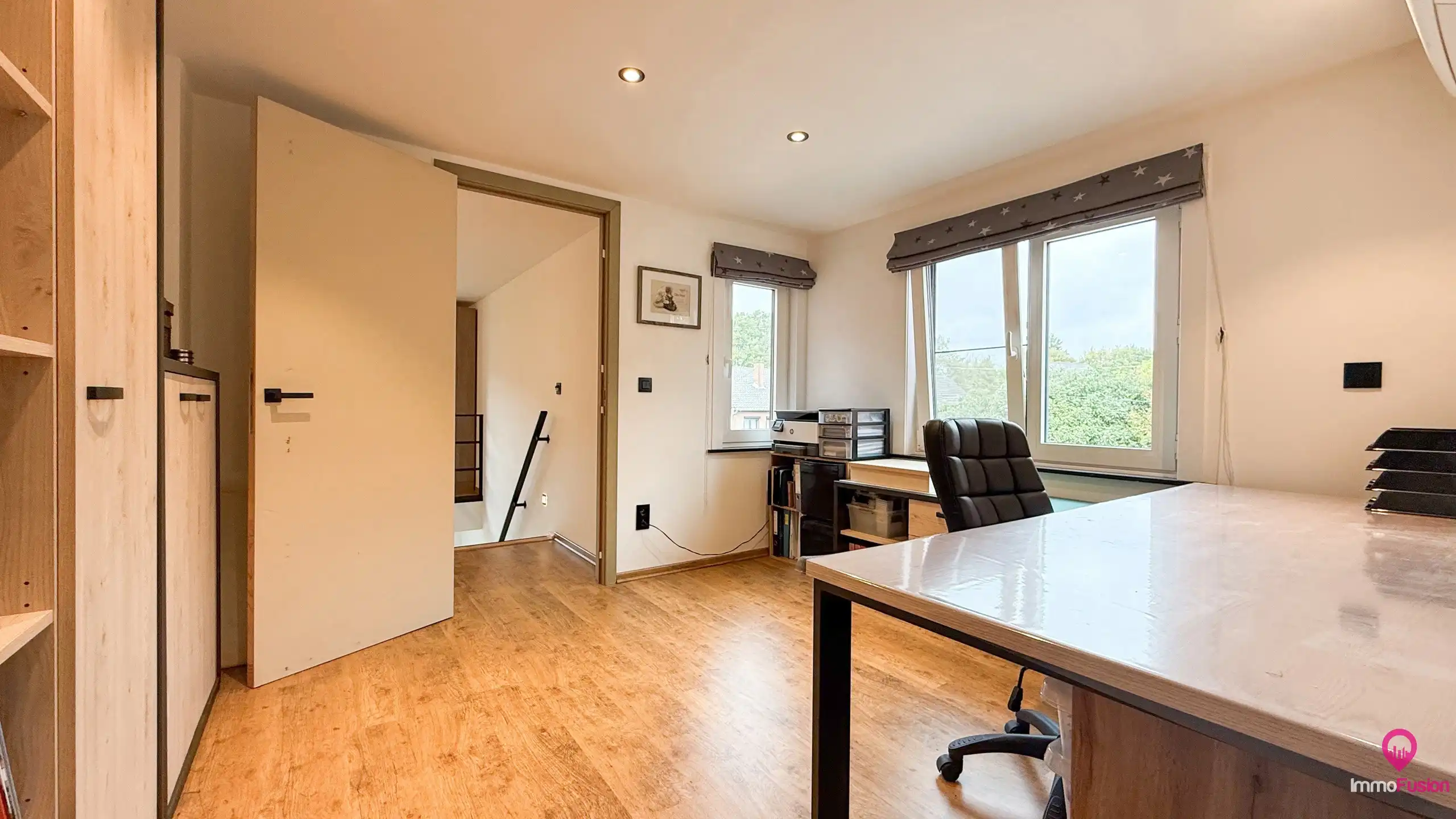 Gerenoveerde woning met veel ruimte en 6 slaapkamers! foto 28