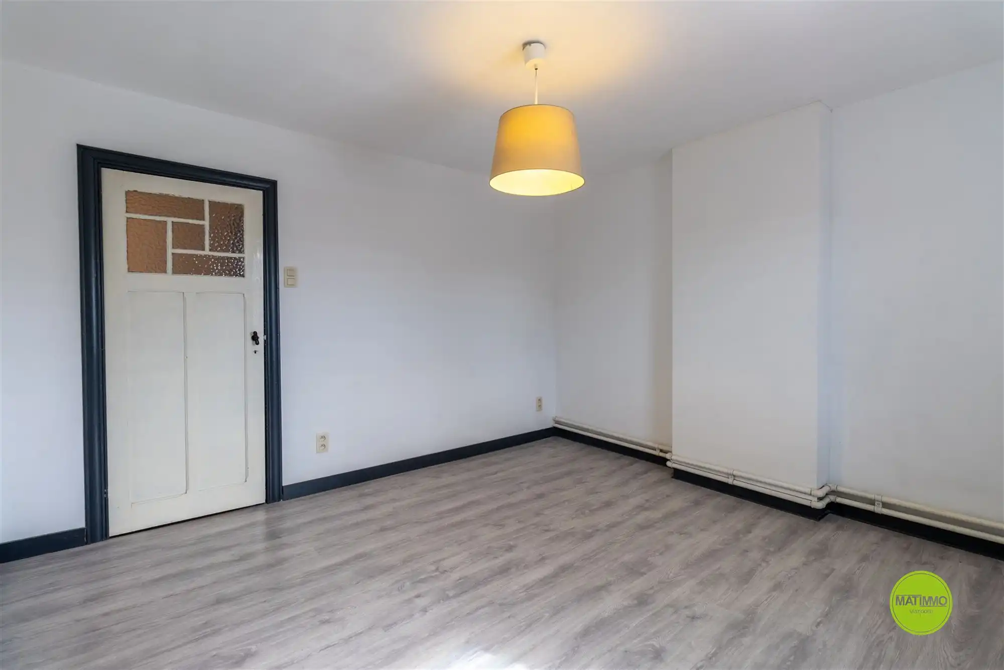 Karaktervolle woning met zuidgerichte tuin in Beringen foto 17