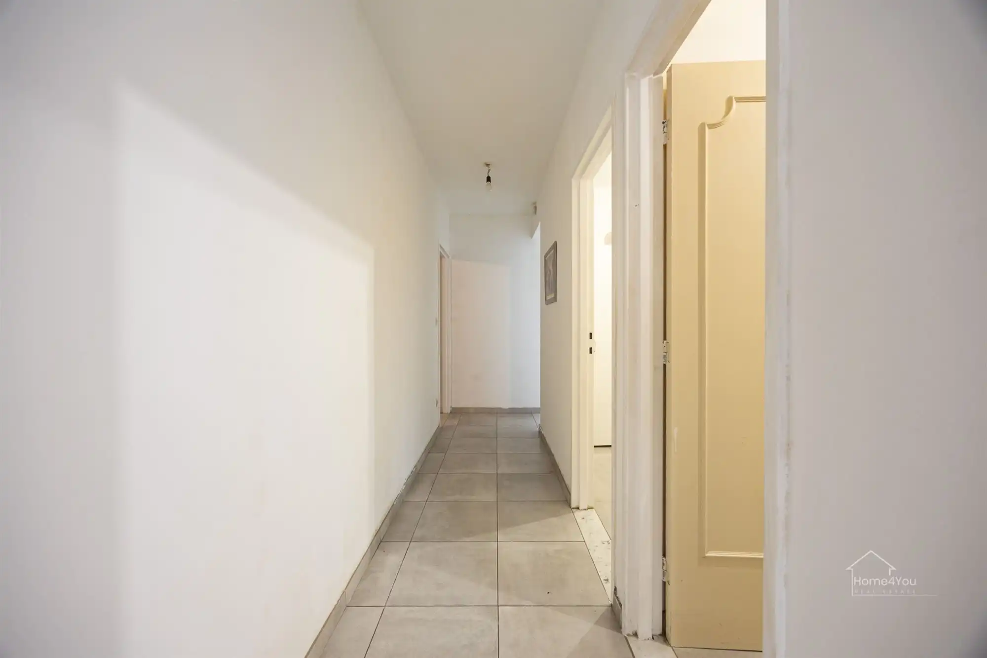 Ruim en licht 2-slaapkamer appartement in centrum Turnhout foto 7