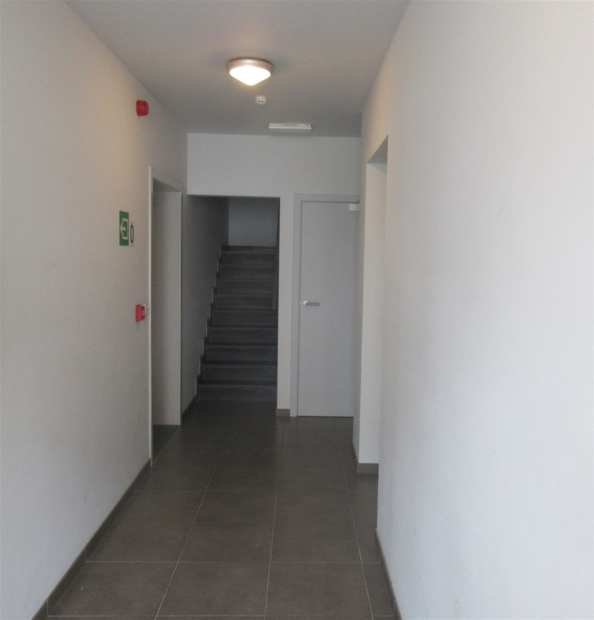 Recent gelijkvloers appartement met 2 slaapkamers in centrum Herent. foto 6