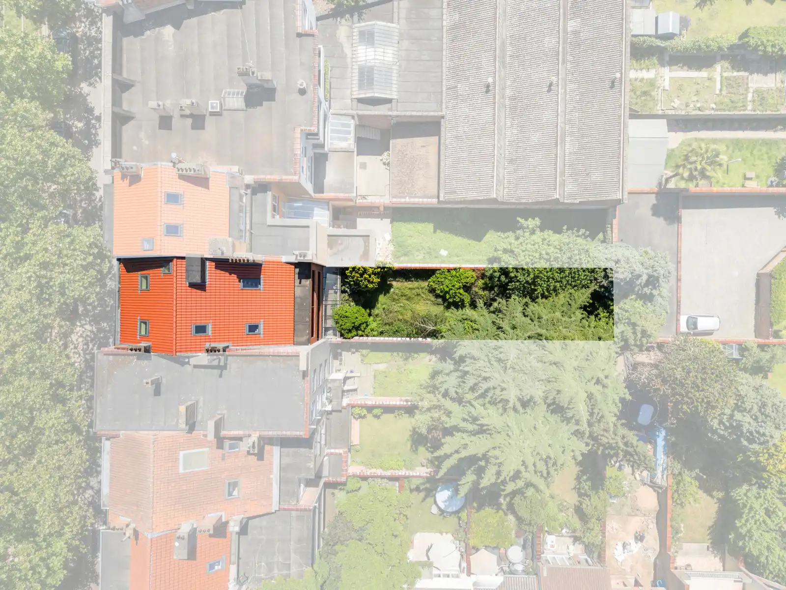 Woning met 2 appartement, garage en tuin in Ganshoren foto 2