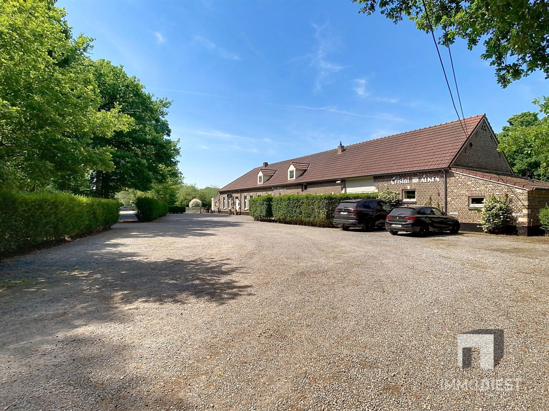 Brasserie - restaurant - feestzaal - privéwoonst foto 2