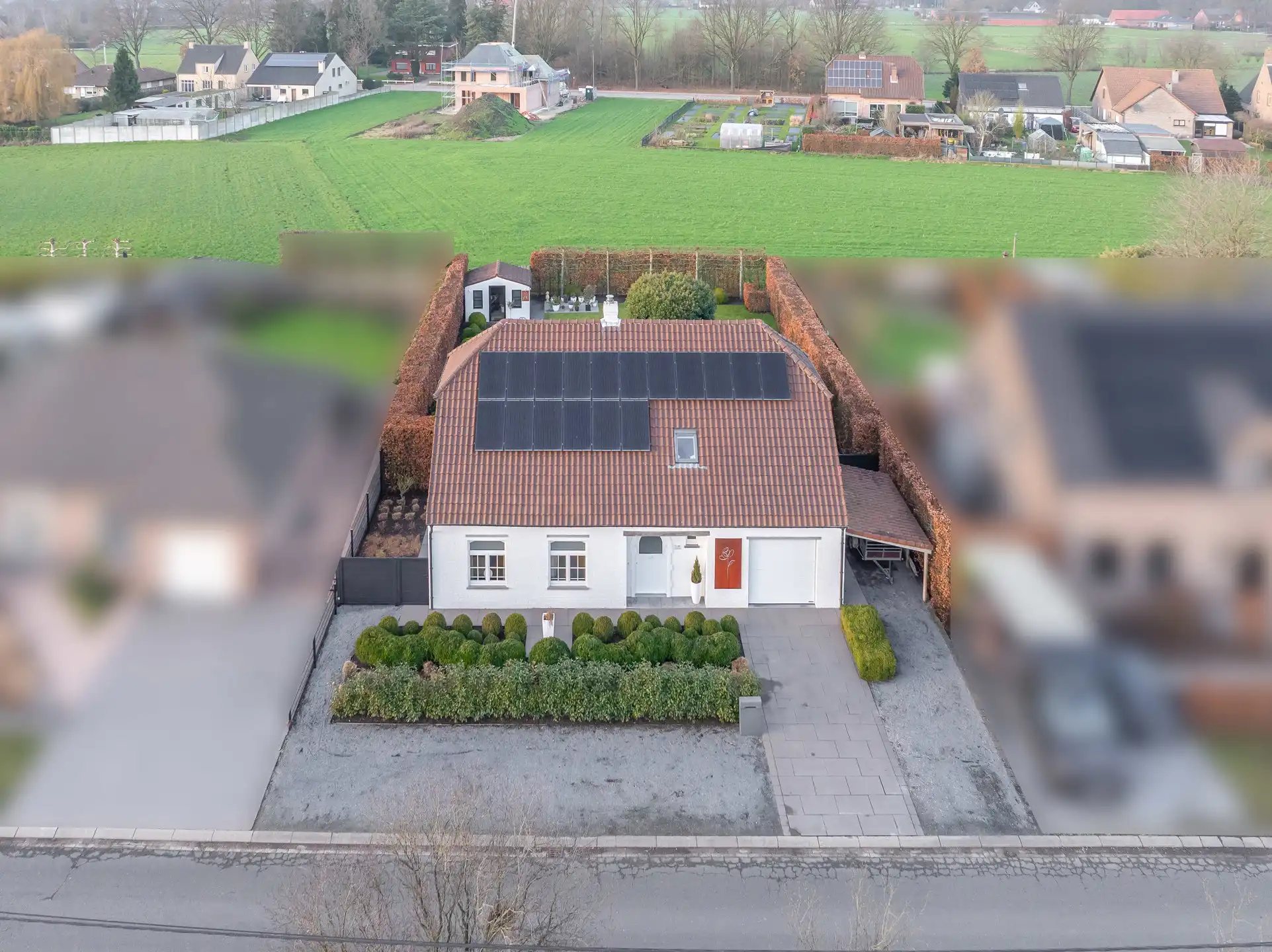 Ruime gezinswoning met prachtige tuin te Sint-Lenaarts foto 23