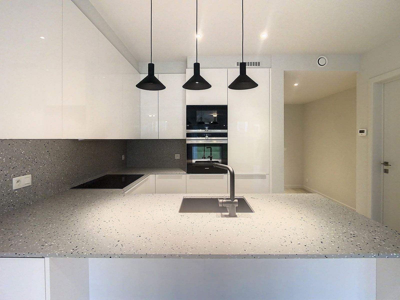 Appartement te huur foto 3