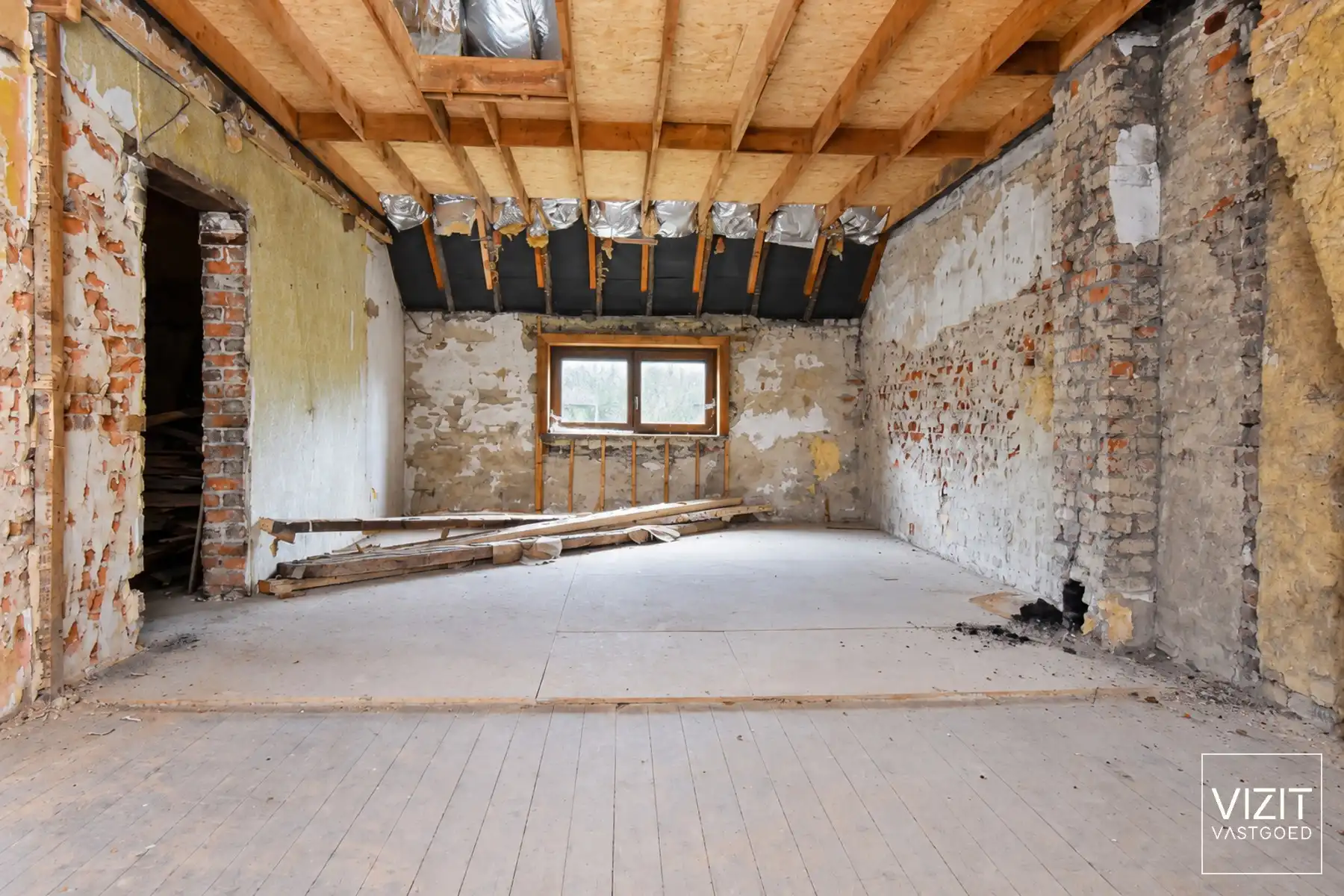 Renovatieproject met veel mogelijkheden foto 15
