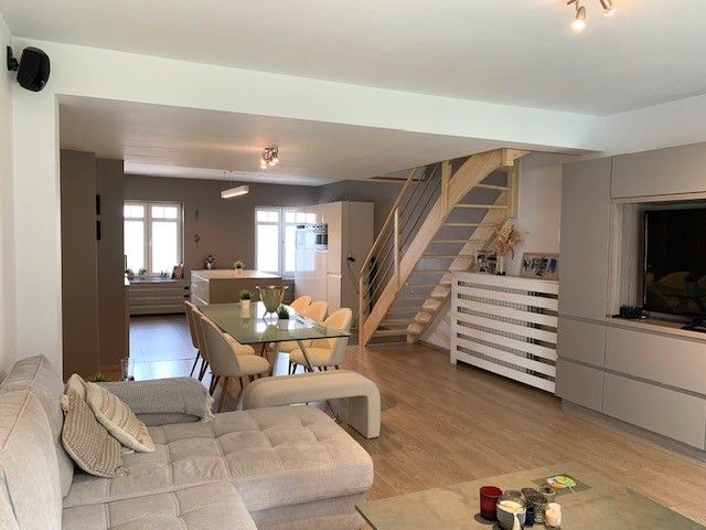 Instapklaar duplexappartement te Aalst foto 7