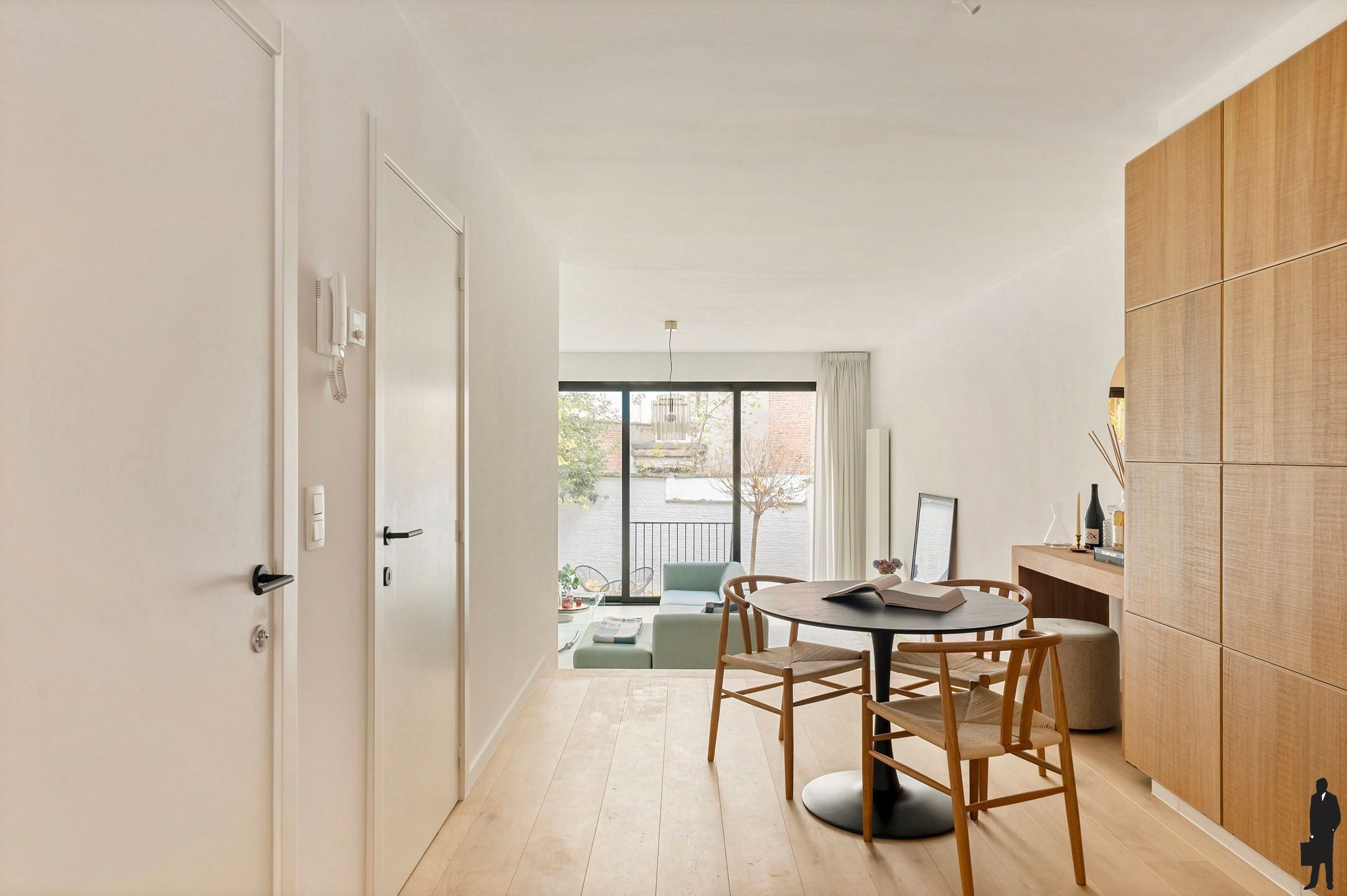 Duplex gelijkvloers appartement met zuid-west tuin op toplocatie – Antwerpen Zuid foto 4