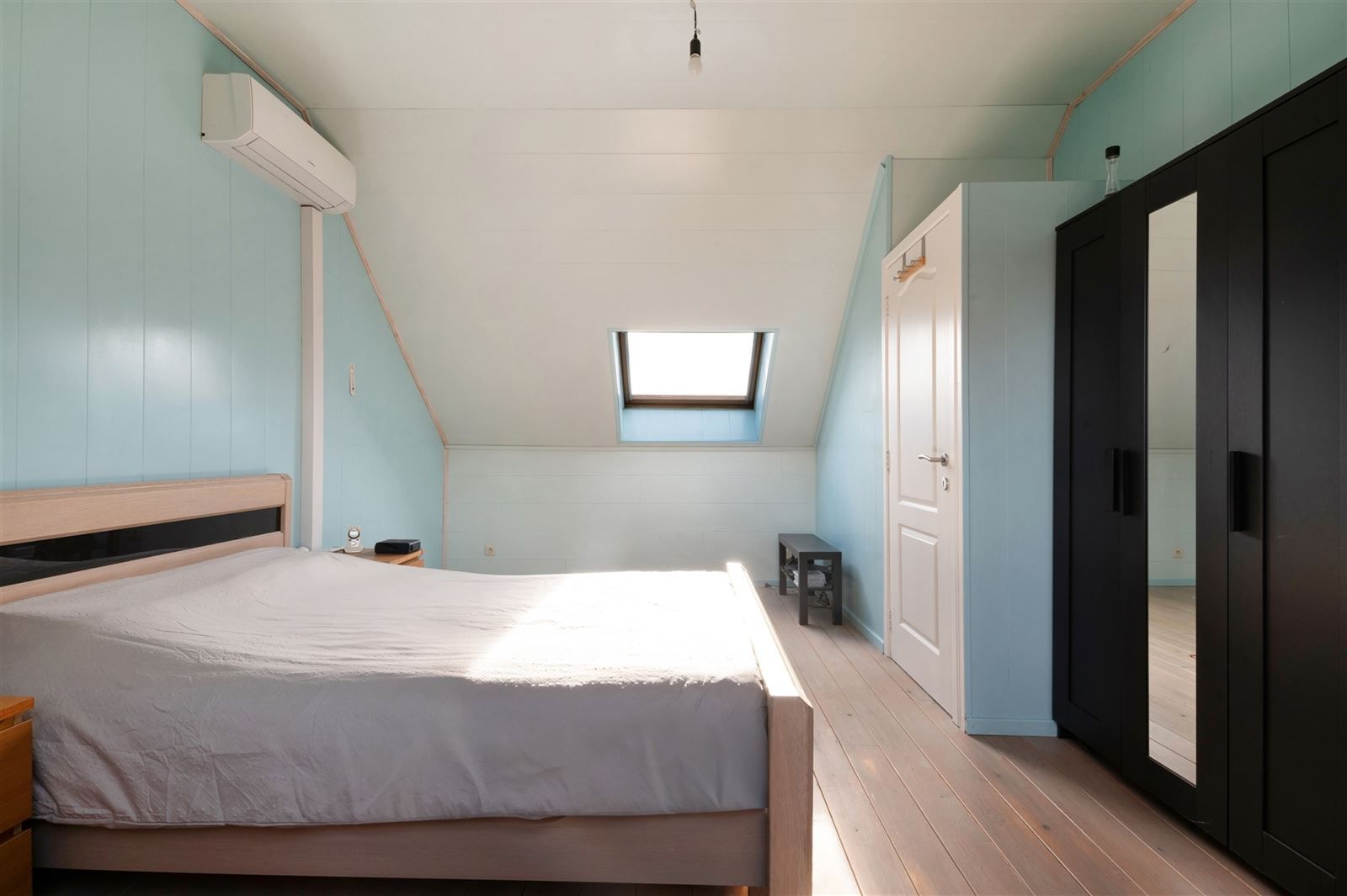 Gezellige gezinswonig met grote tuin op 27are20 foto 16