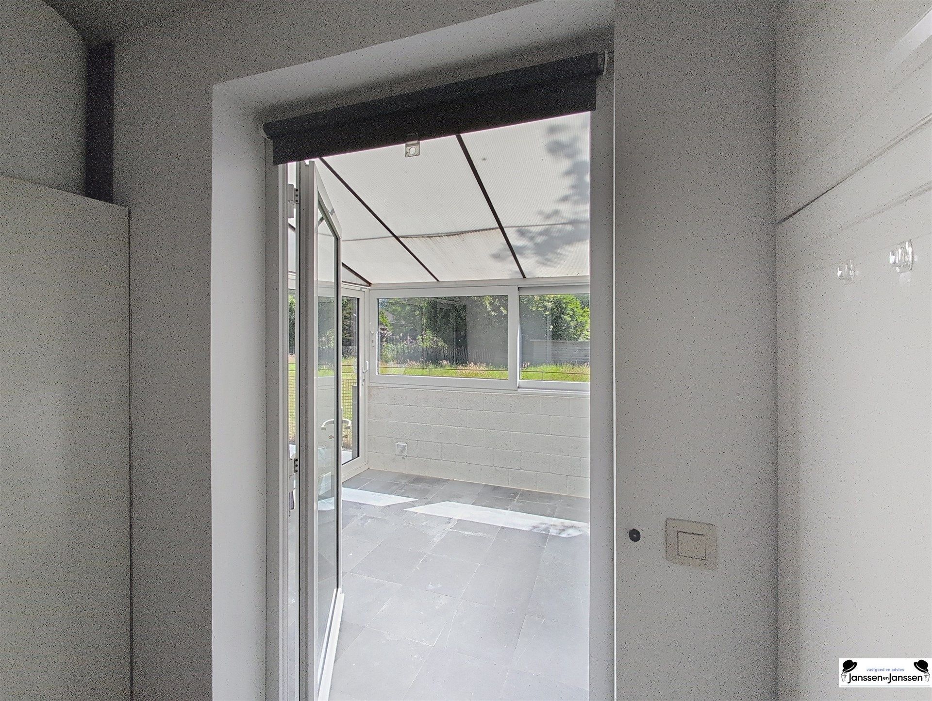 Rustgevende Bungalow - Zon, Rust en Jouw Eigen Plekje foto 19