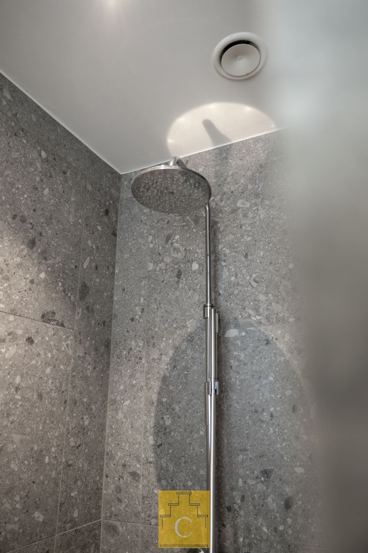 high end gerenoveerde stadswoning met lift en 2 terrassen tussen Sint-Salvatorskathdraal en 't Zand foto 22