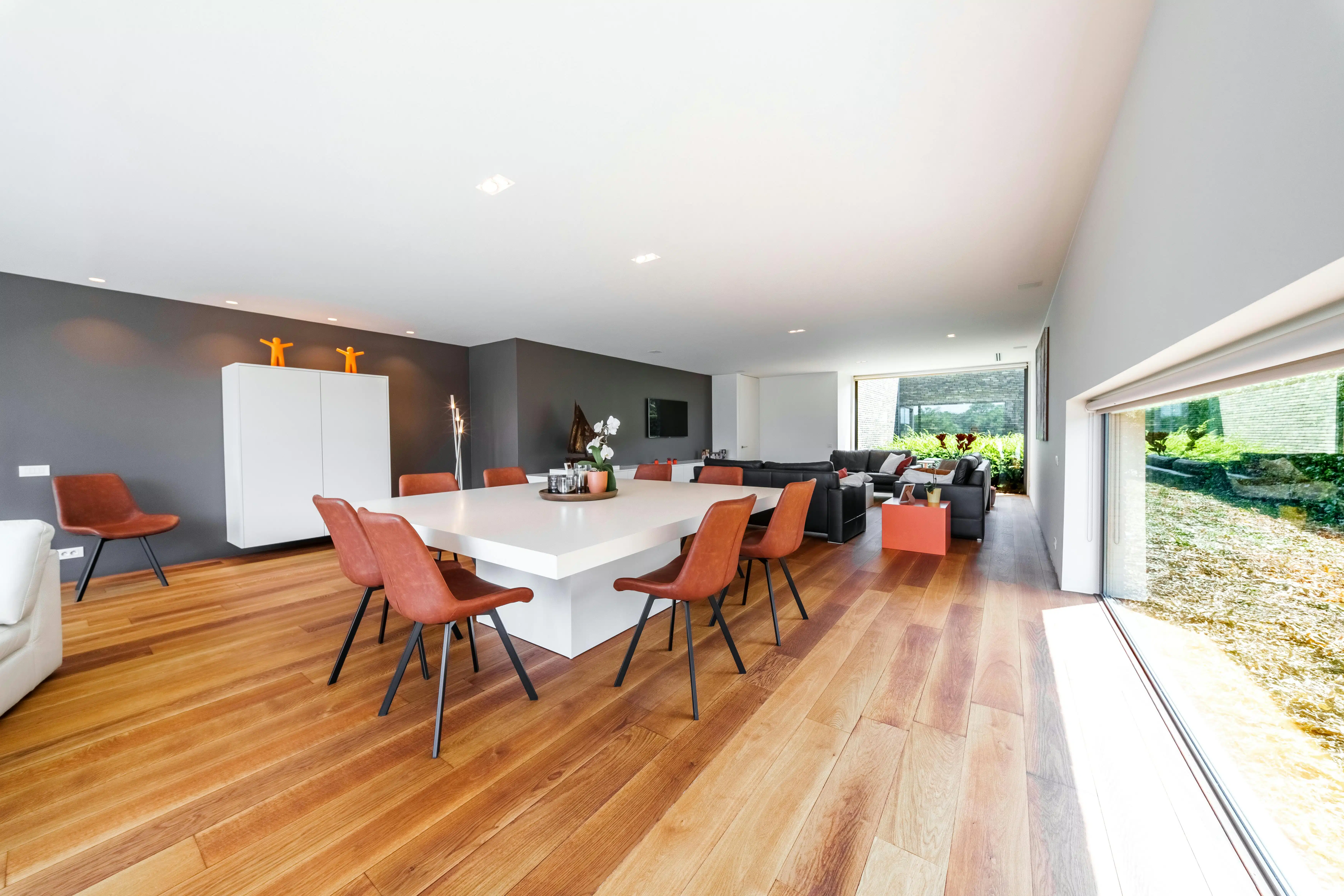 Unieke architecturale villa in Oostrozebeke foto 4