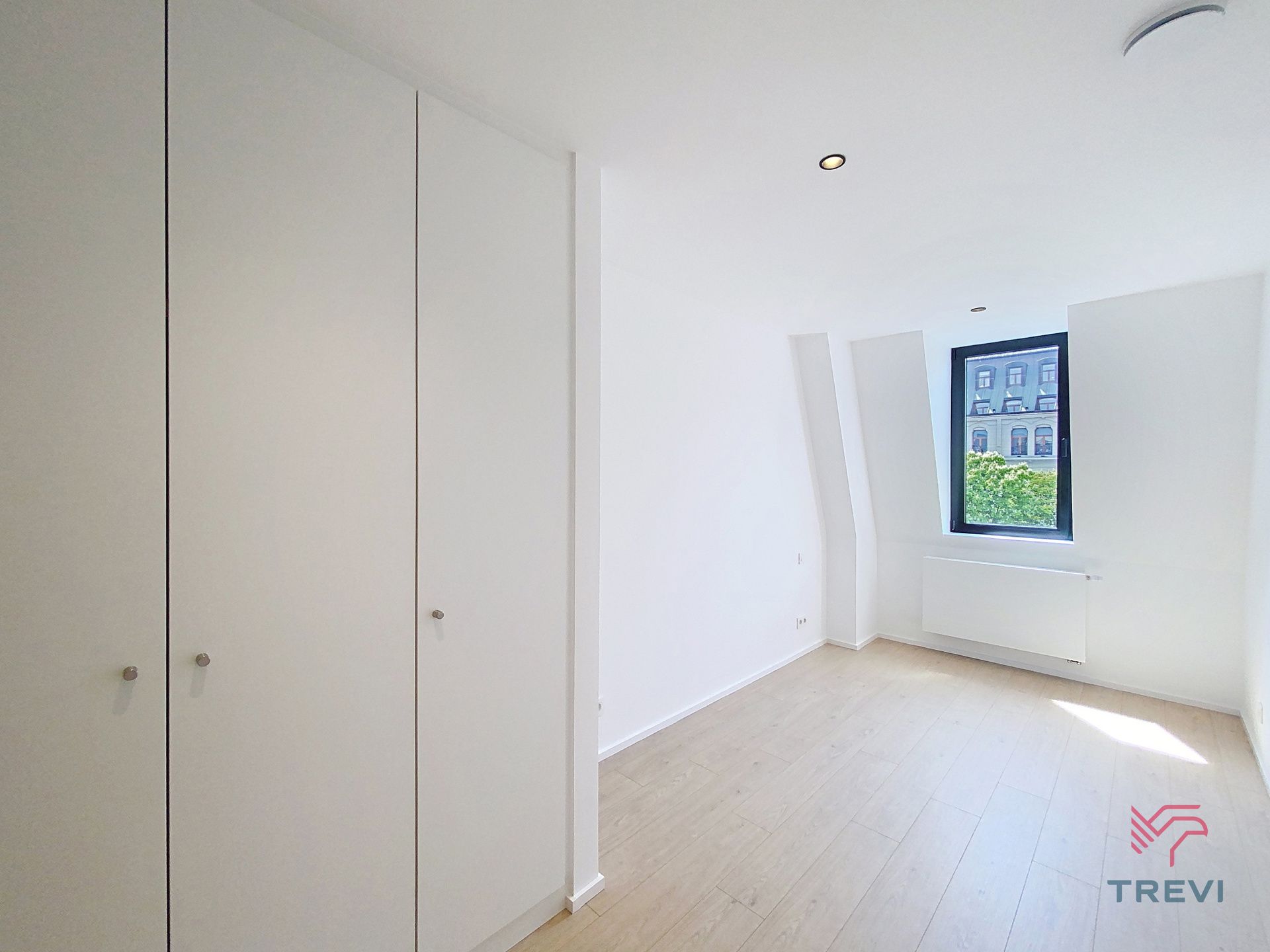 Appartement te huur foto 15